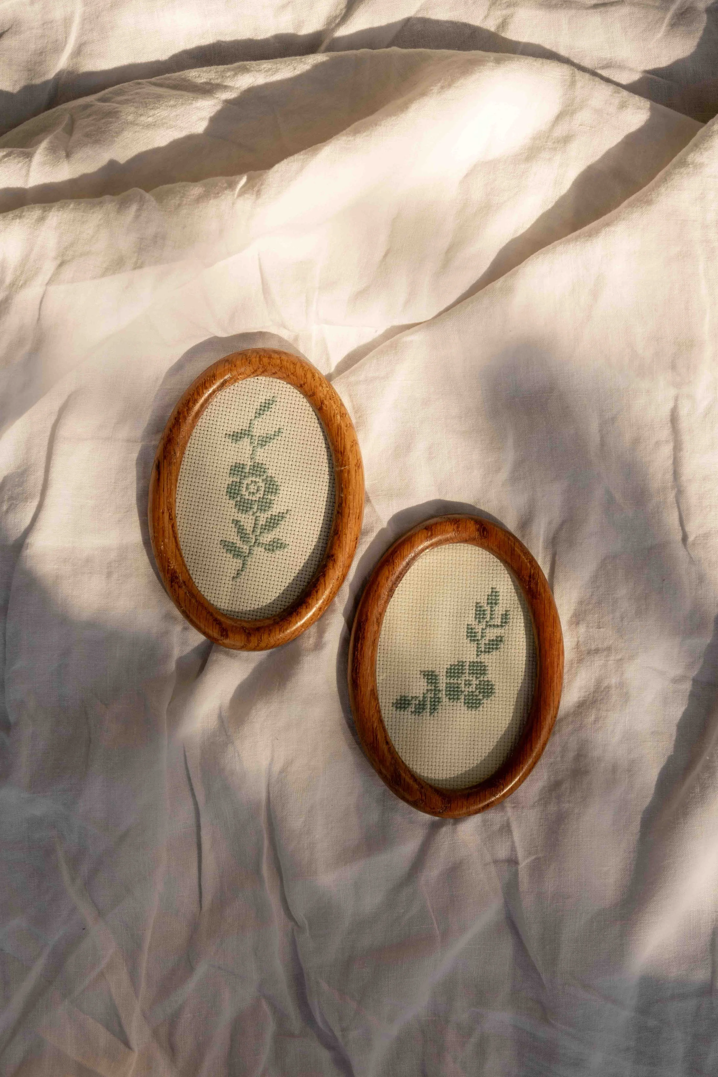 Daisy Floats Set Cross Stitch Kit