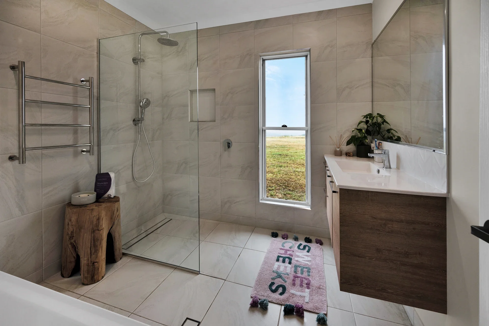 bathroom-with-view.webp