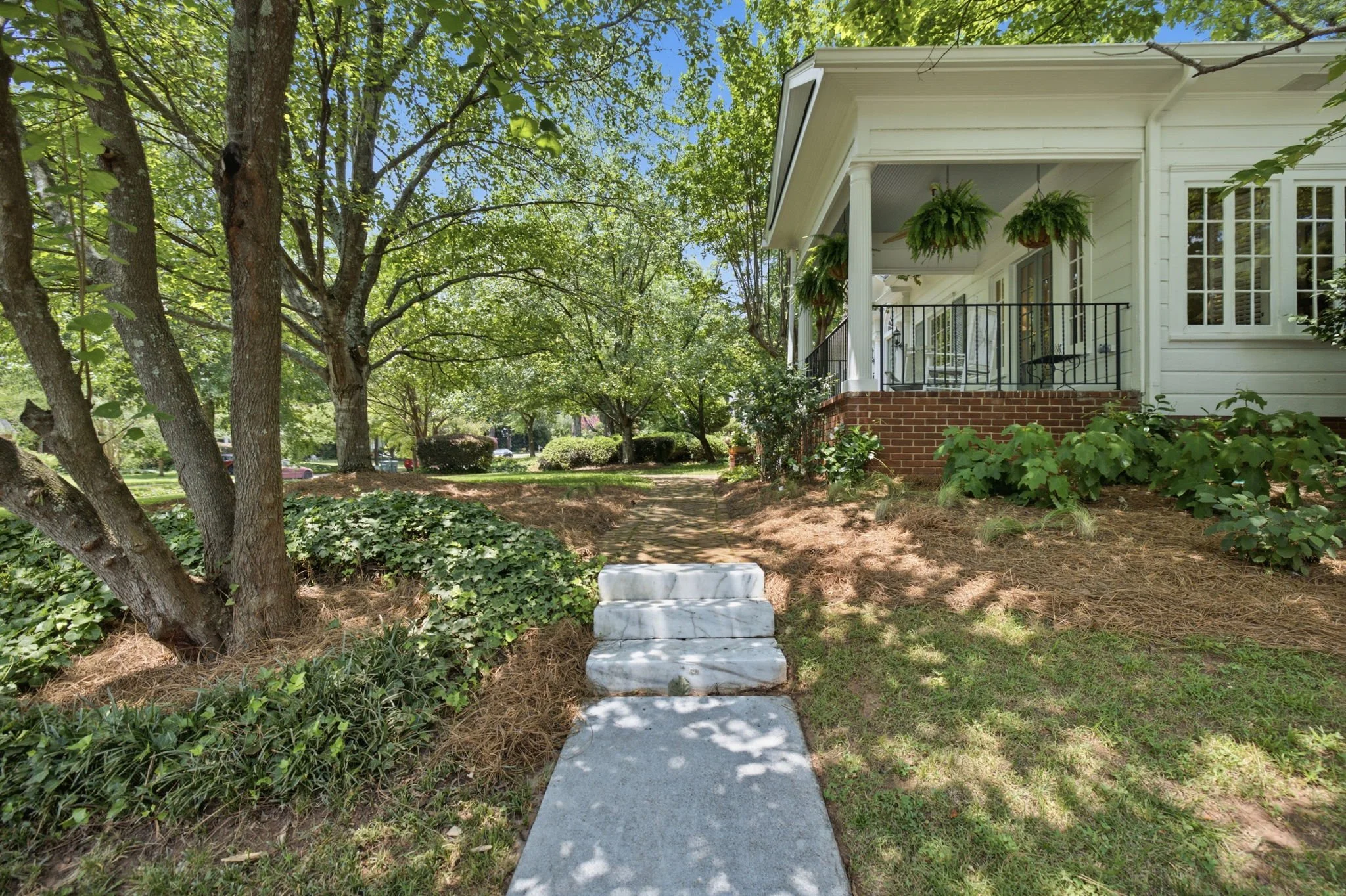 112-web-or-mls-31921775.jpg