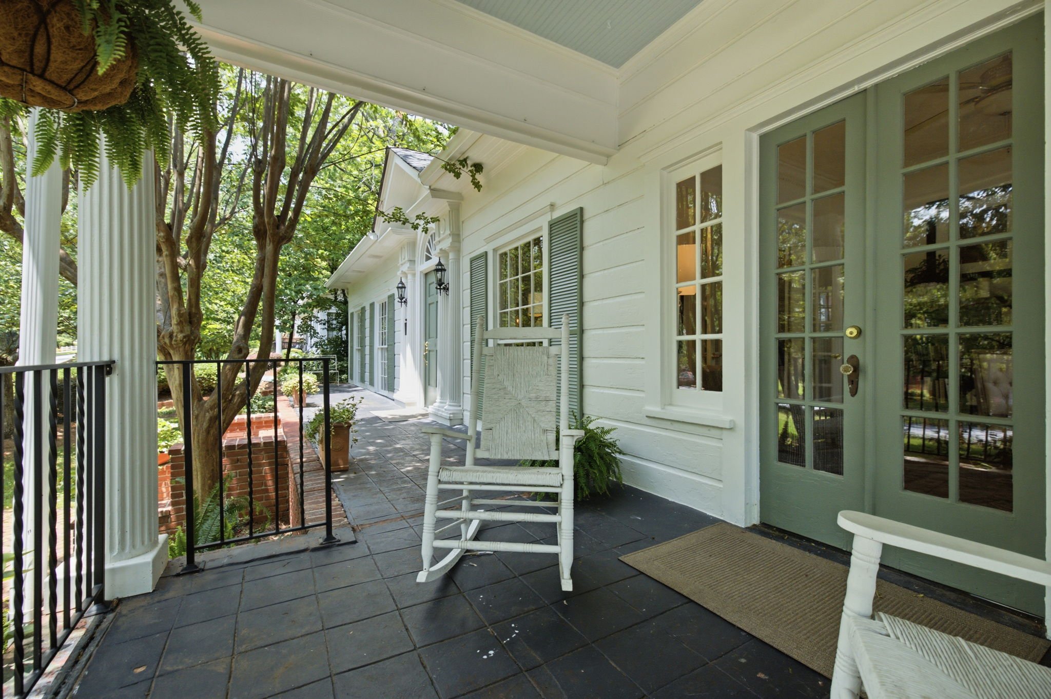 110-web-or-mls-31921769.jpg