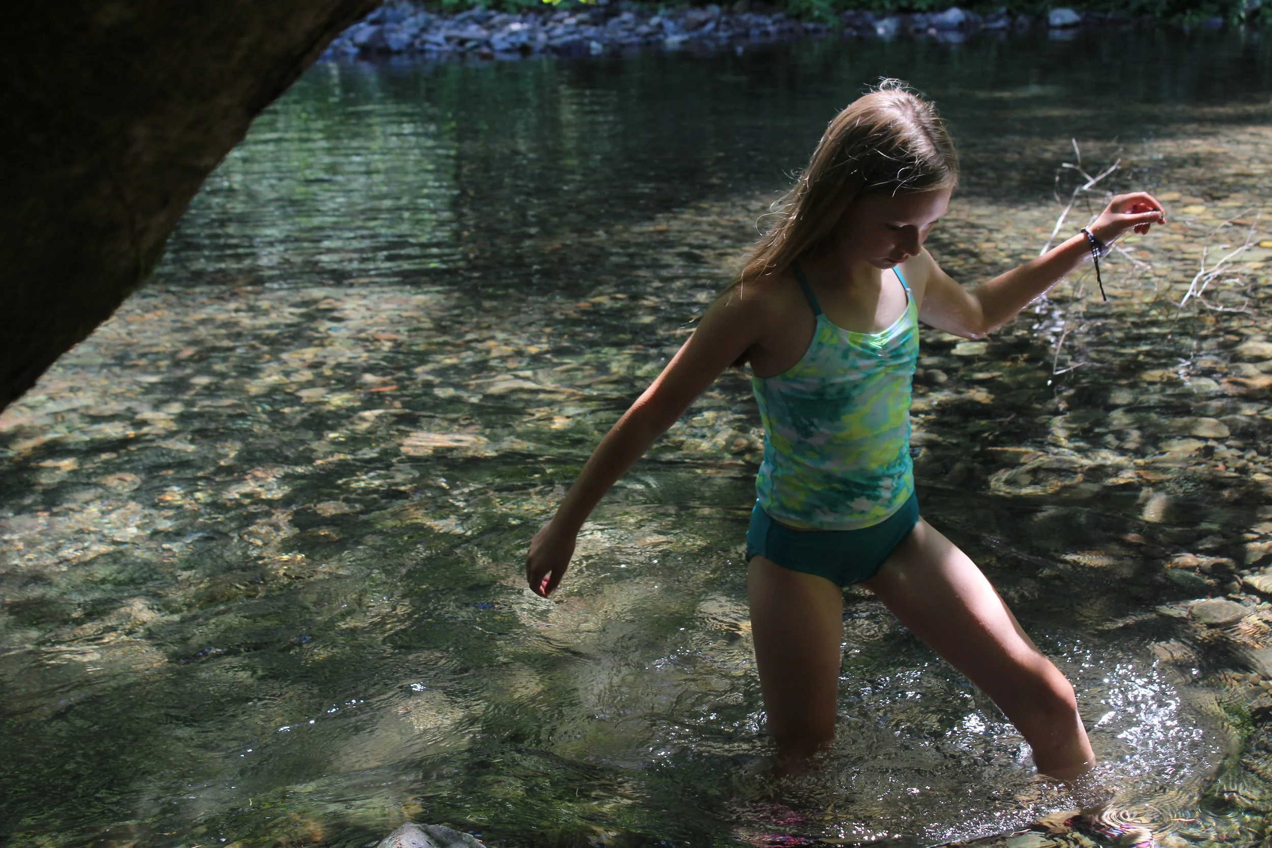 Wading, South Fork Santiam River, Oregon, 2022. 