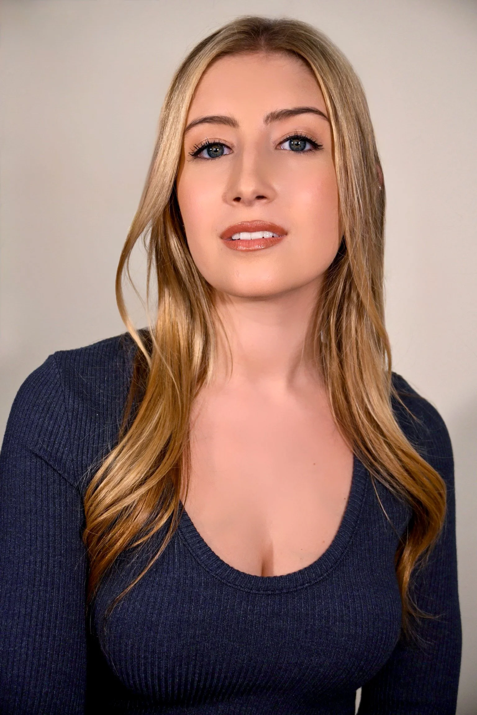 Alessia Lombardi Headshot.JPG