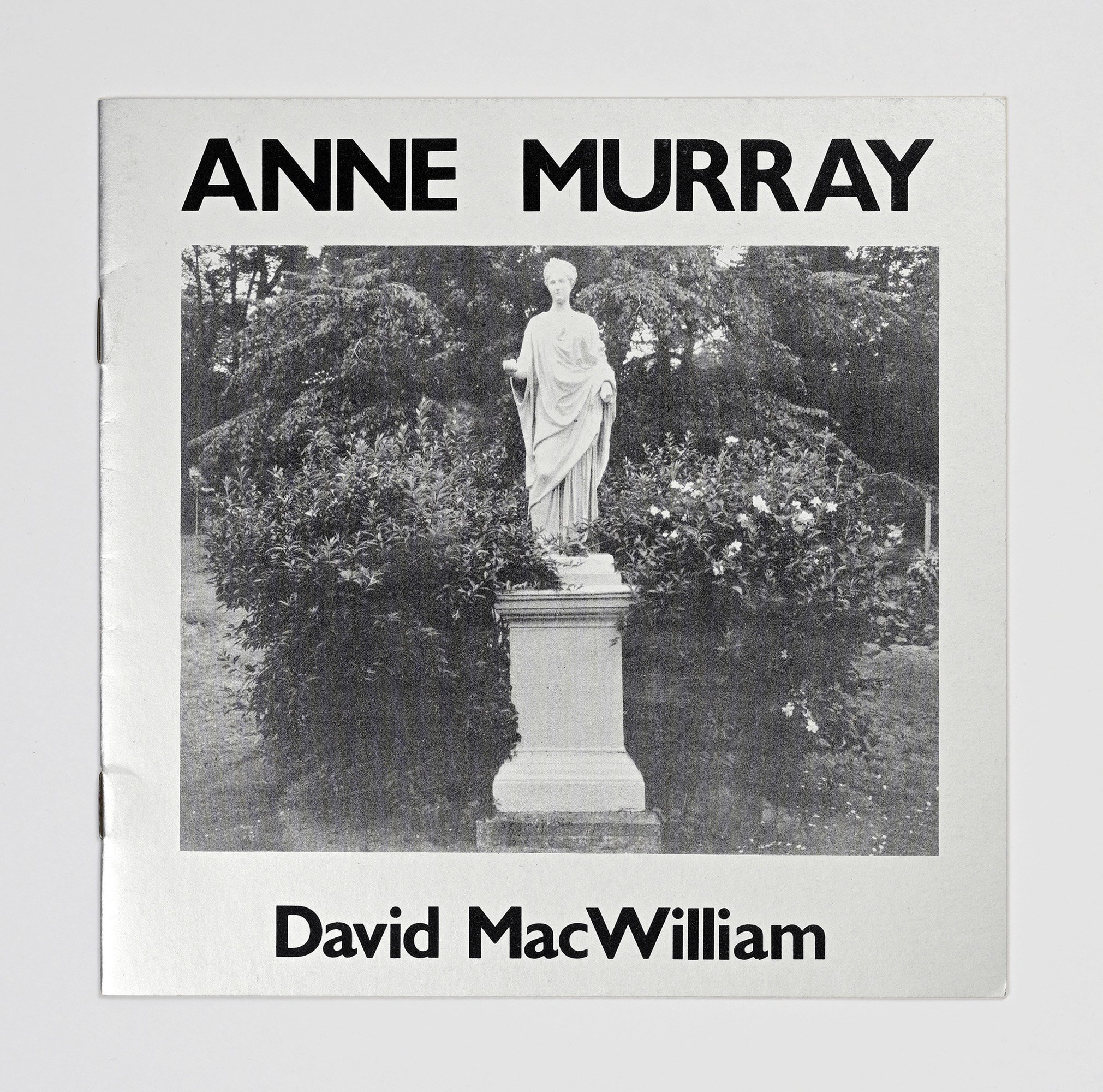 David MacWilliam - Anne Murray CROPPED.jpg
