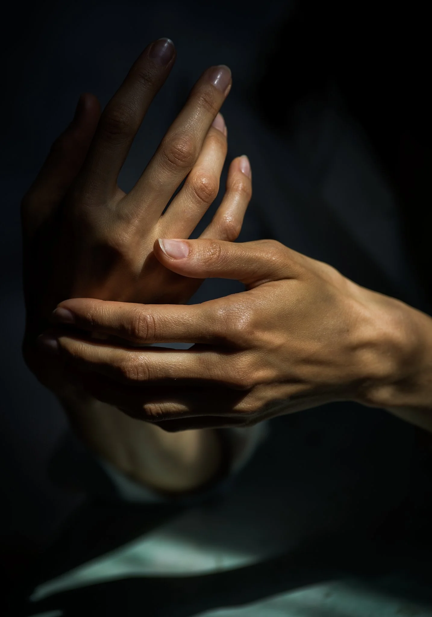 KATARZYNA BROMIRSKA
I don’t feel the need to ask myself, “Why me?” I know I wouldn’t get an answer anyway.
I have three daughters and a son. My family, children, and husband are my priorities, not my illness. I wanted to have a family at any cost. Th
