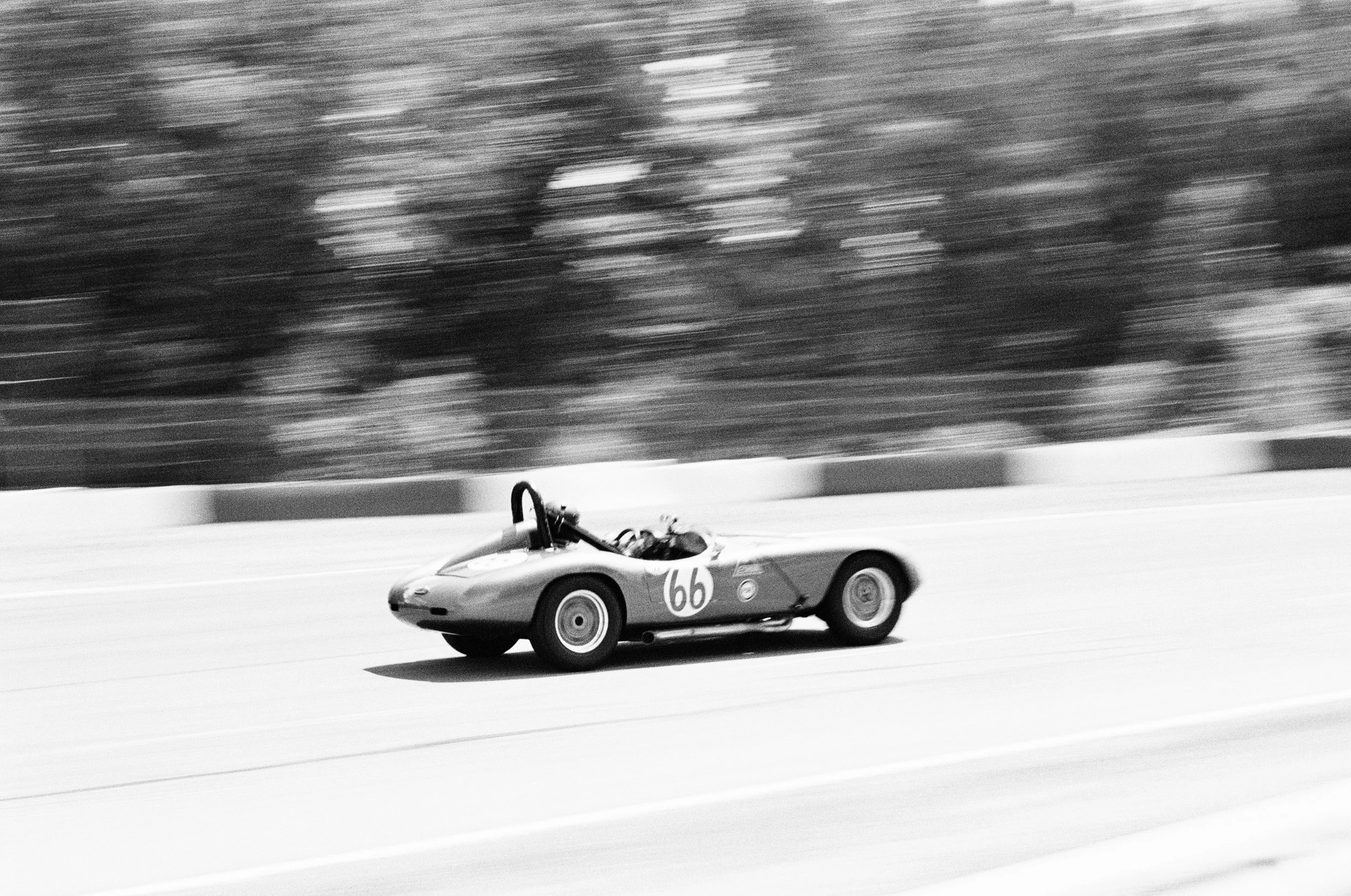 66 car panning.jpg