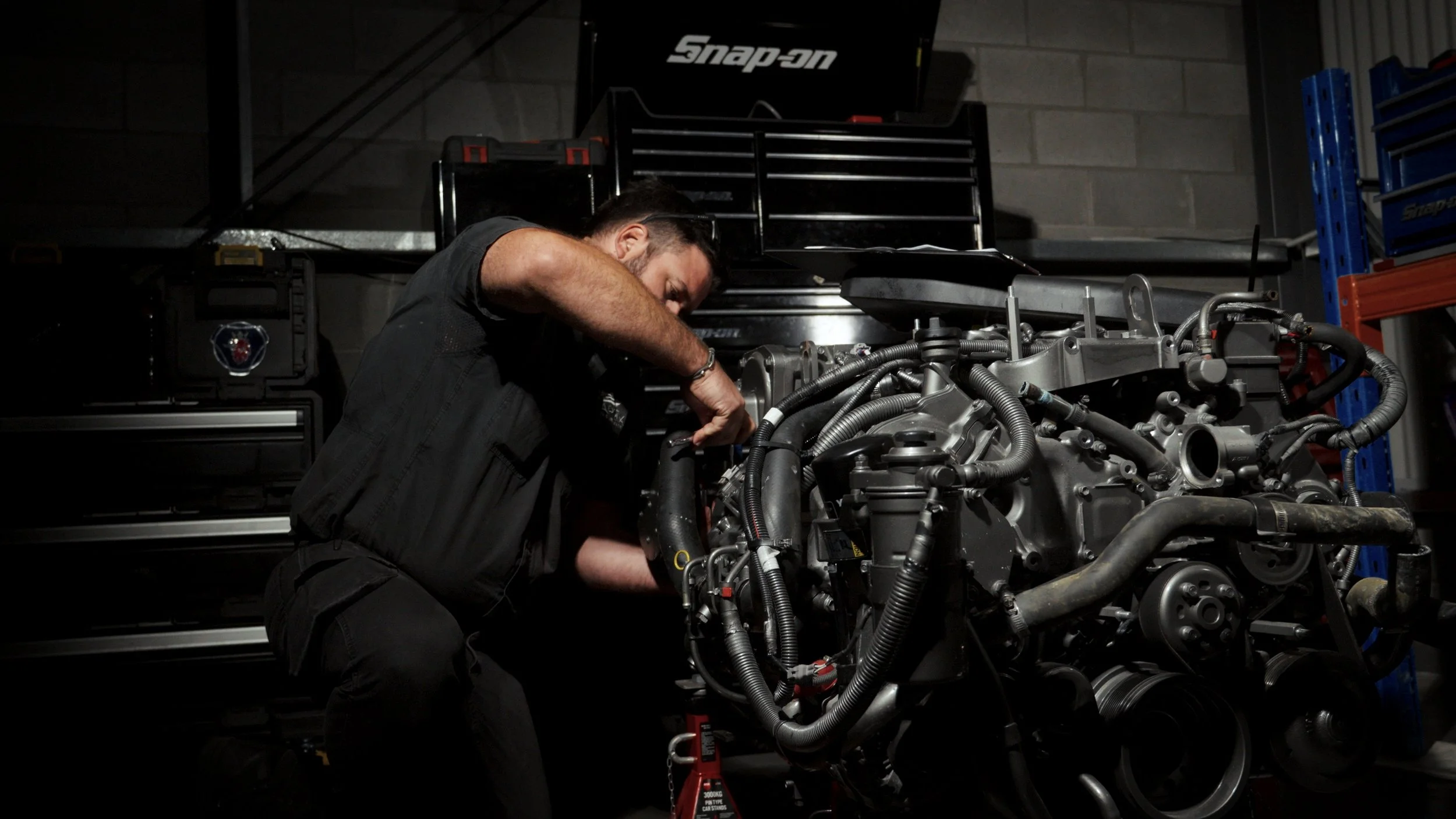 Marine Engine Servicing