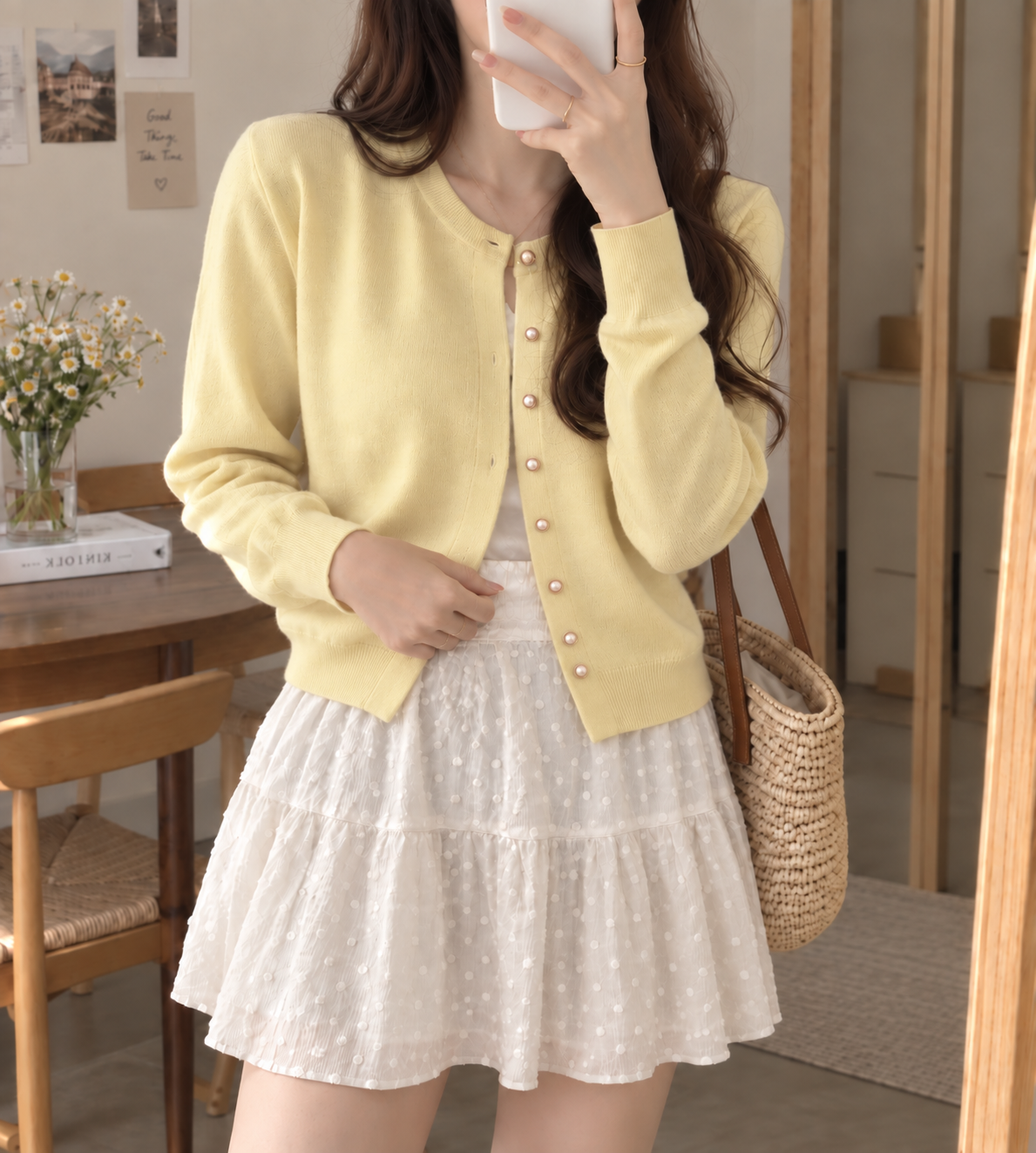 Pale Yellow (1).png
