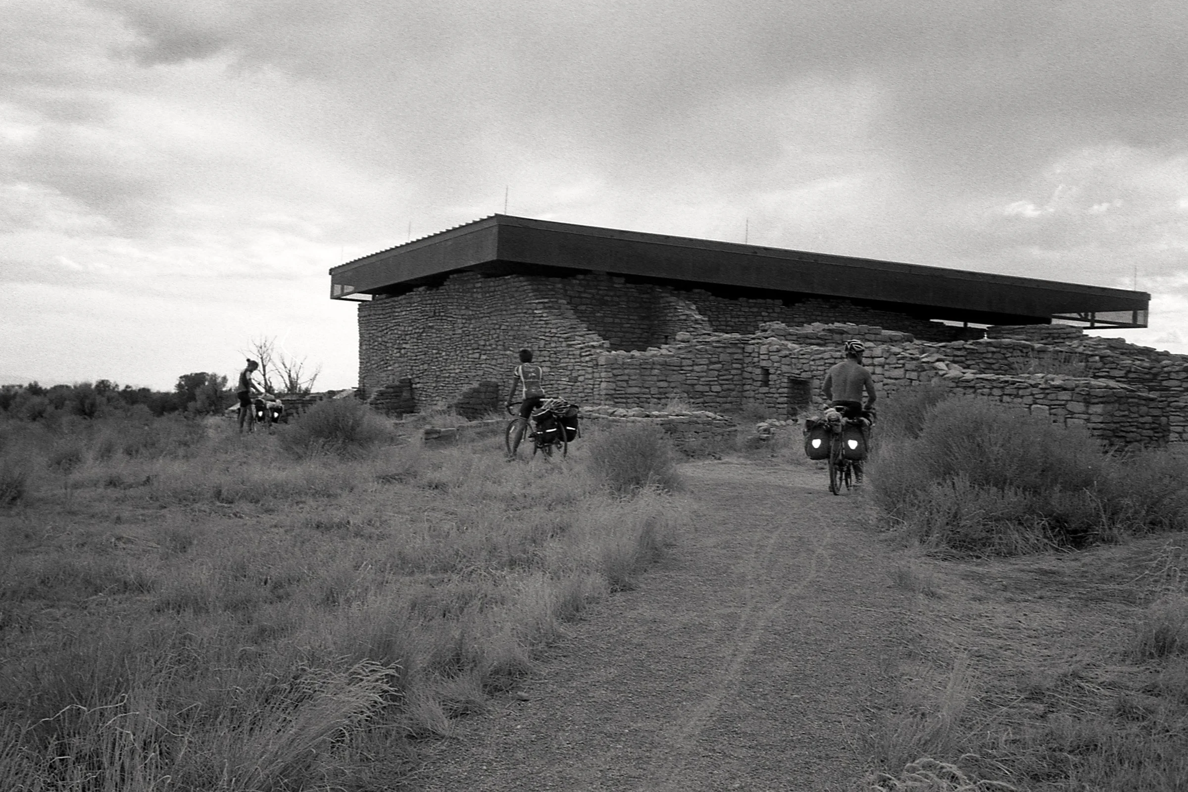 100_Roadtriplgbw_050.jpg