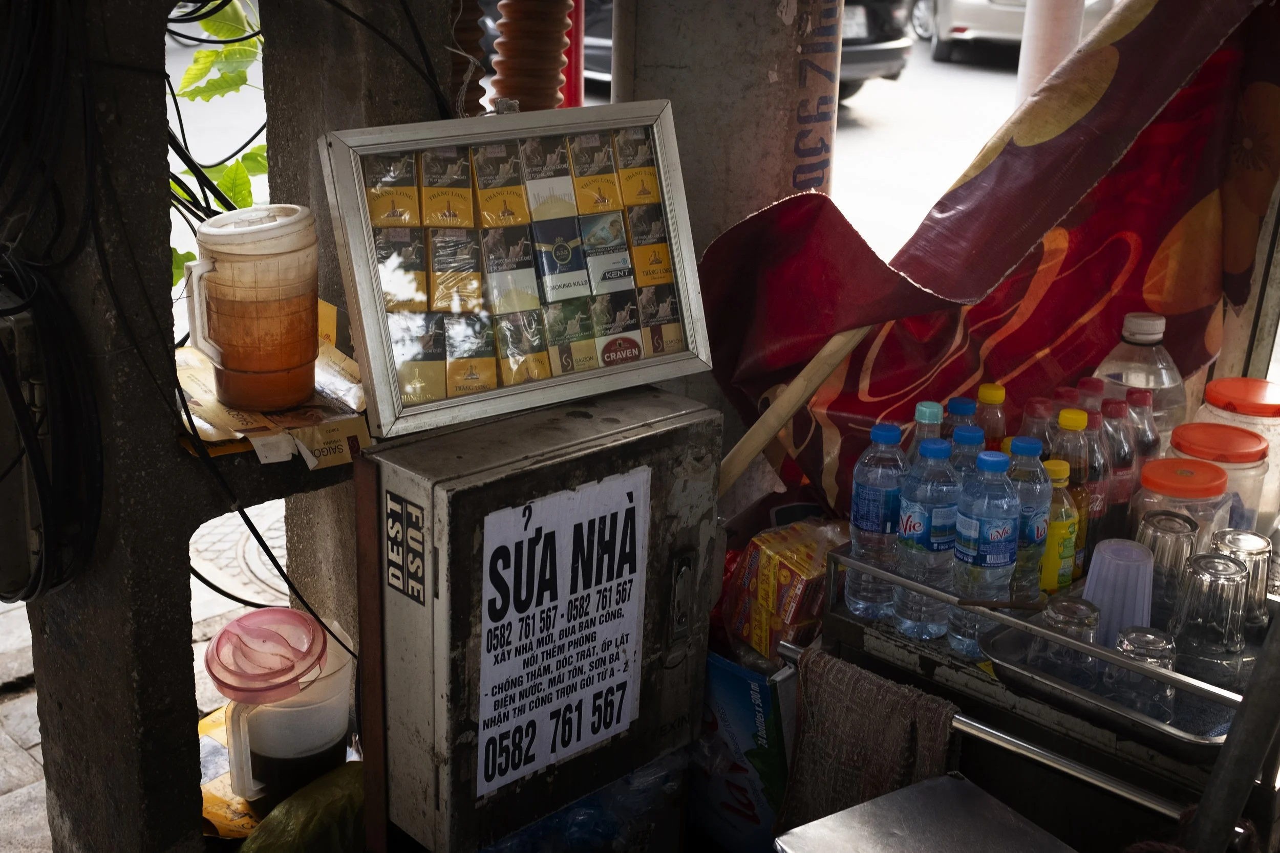 14_Cornerminimart.jpg