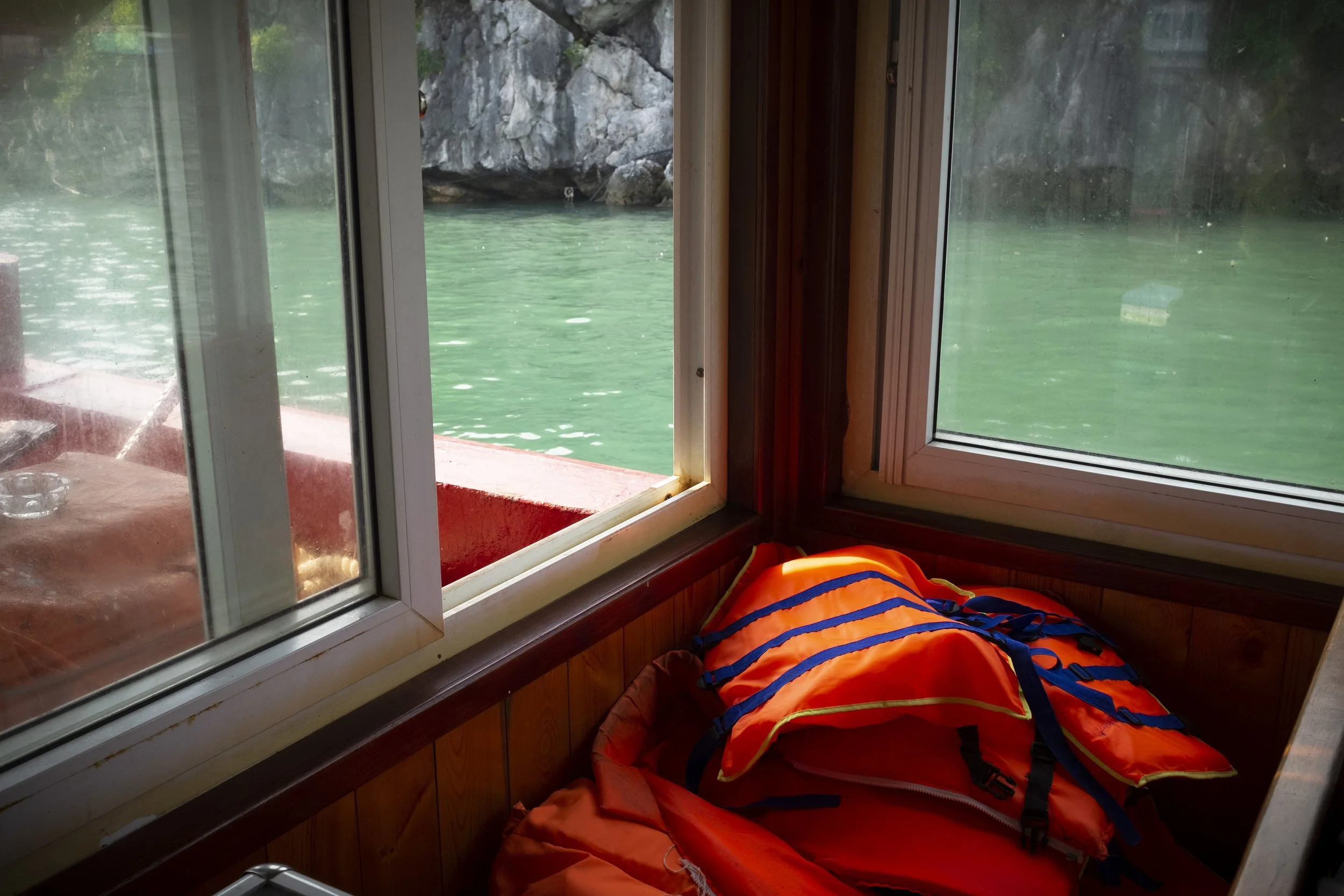 21_Lifejackets.jpg
