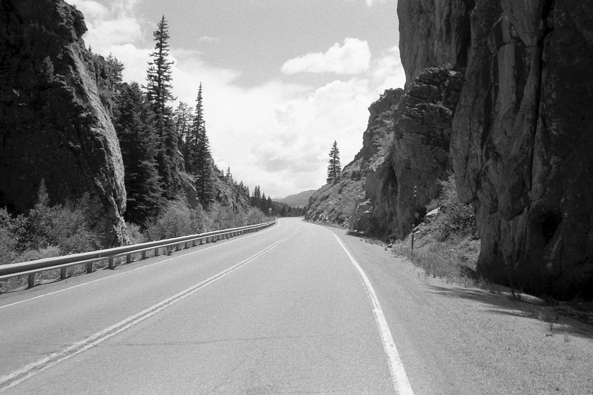 111_Roadtriplgbw_046.jpg