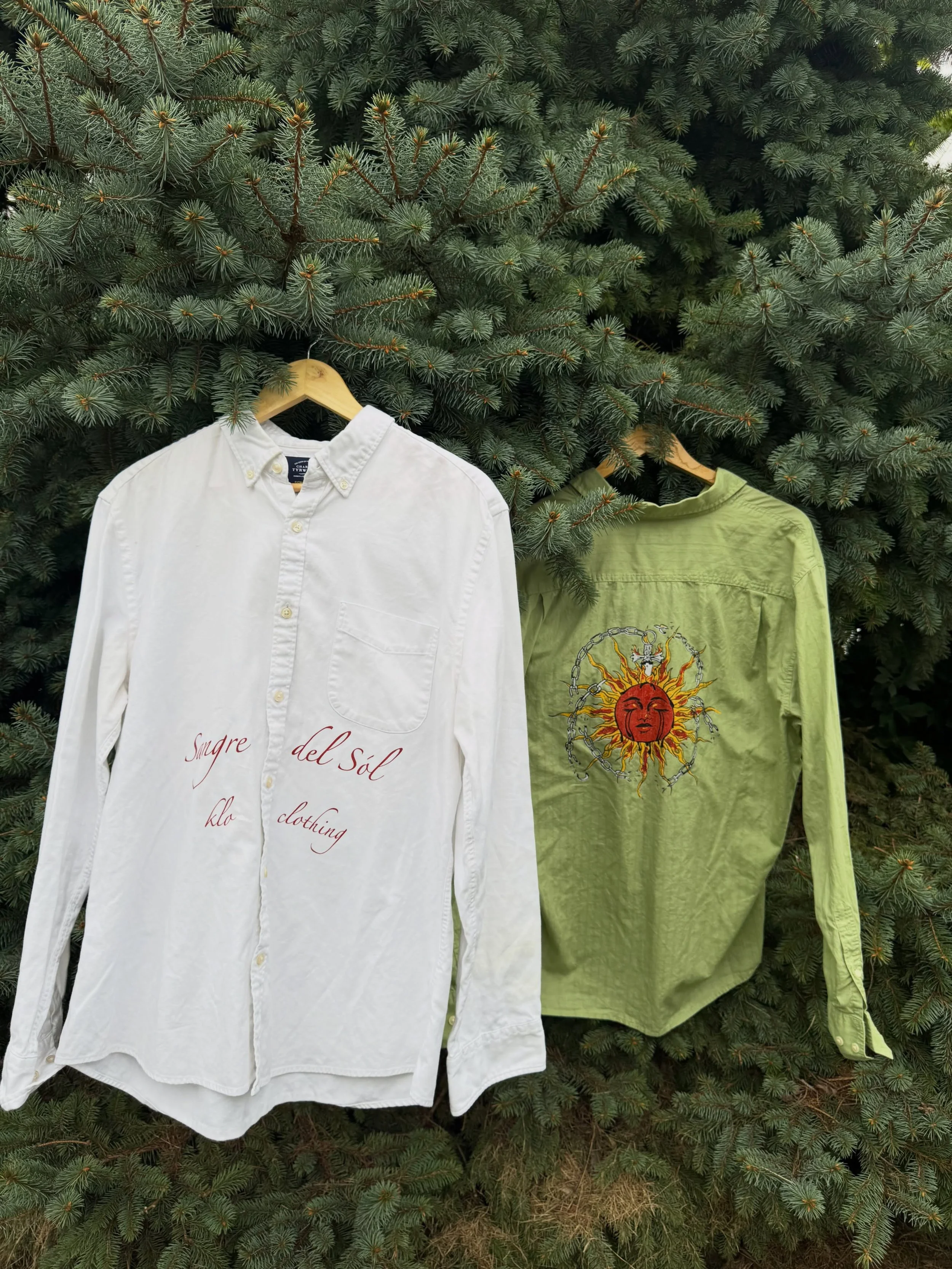 Did I mention they come in formal shirts?

Two styles, both collars.

&ldquo;Sangre del S&oacute;l&rdquo; by klo clothing available August 30th 🌞