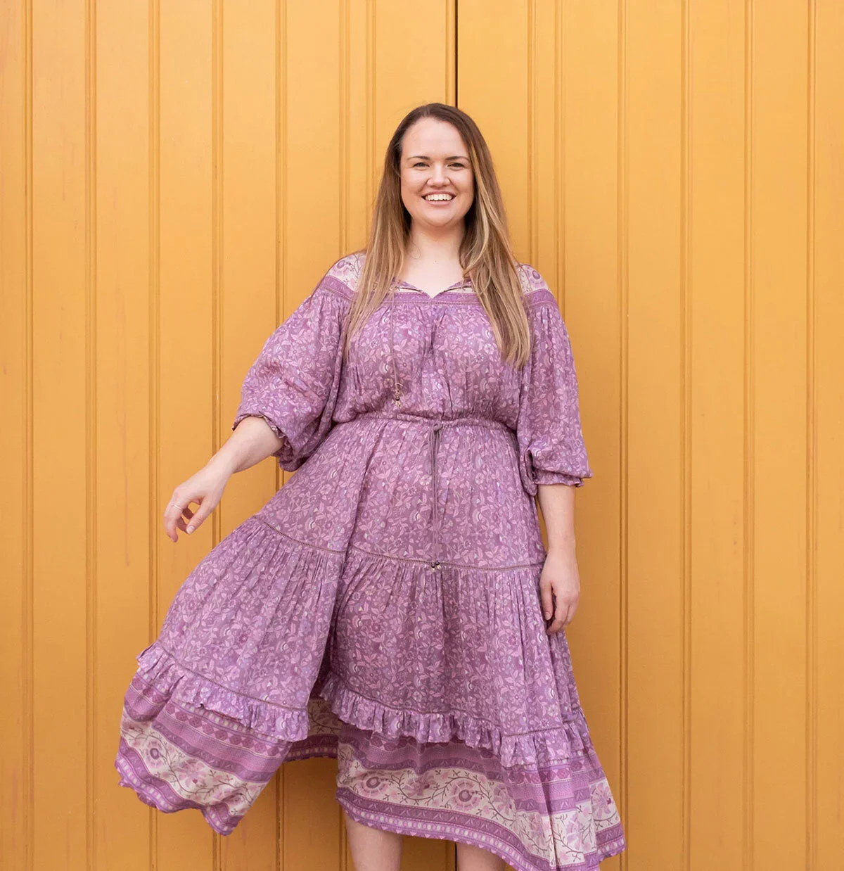 Freelance Book Editor and Copywriter Cassie Holland