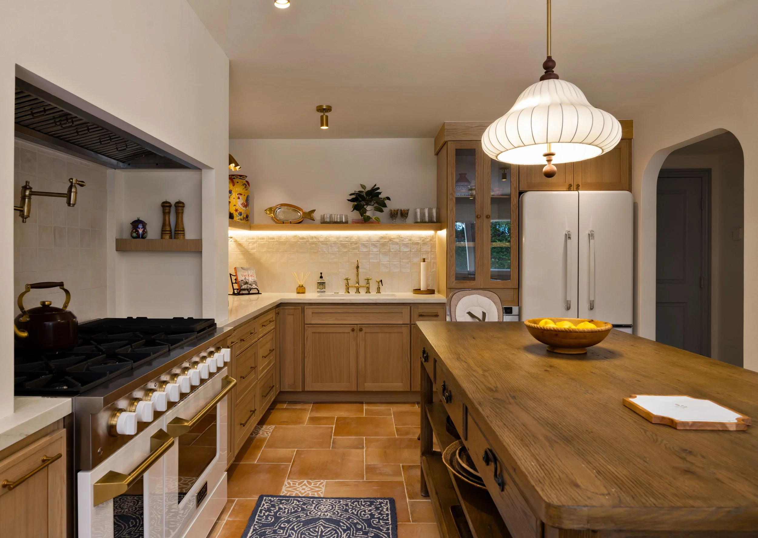 1096Tulare,CostaMesa(8of40).JPG