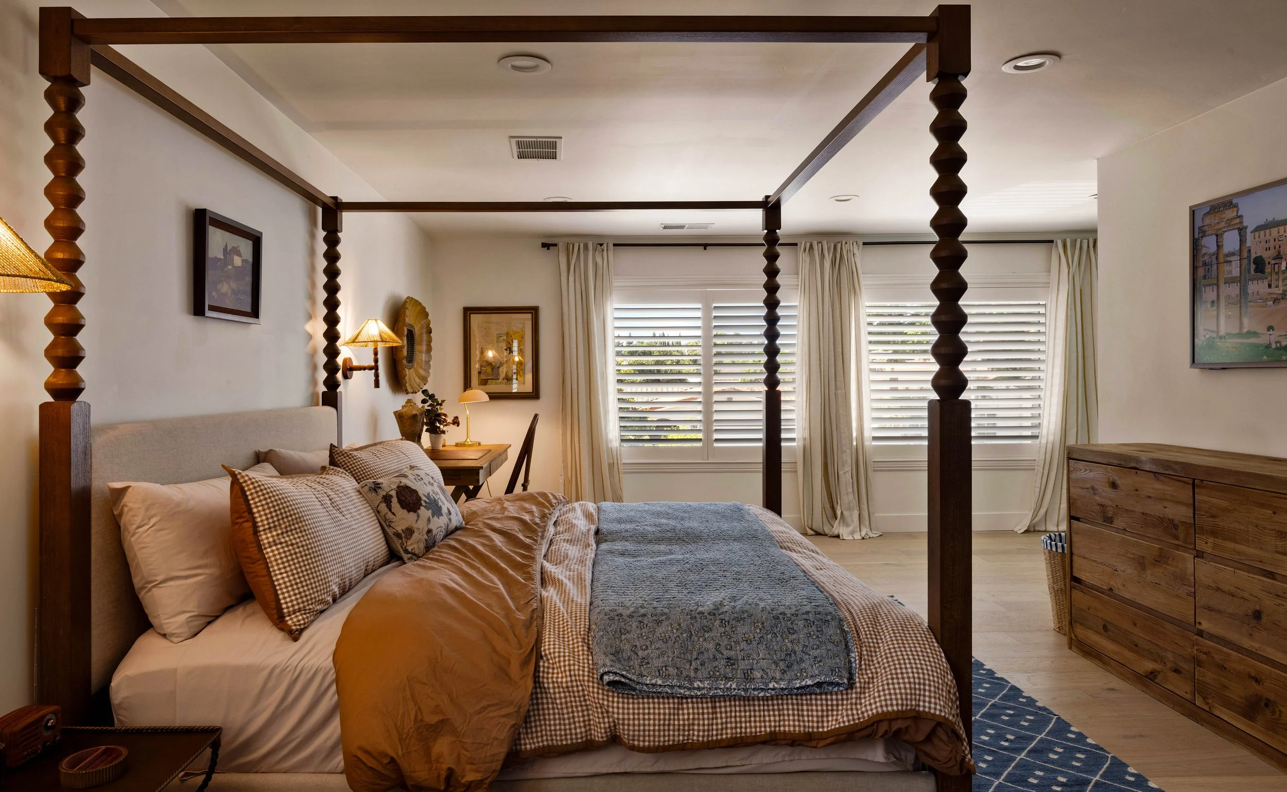 1096Tulare,CostaMesa(20of40).JPG