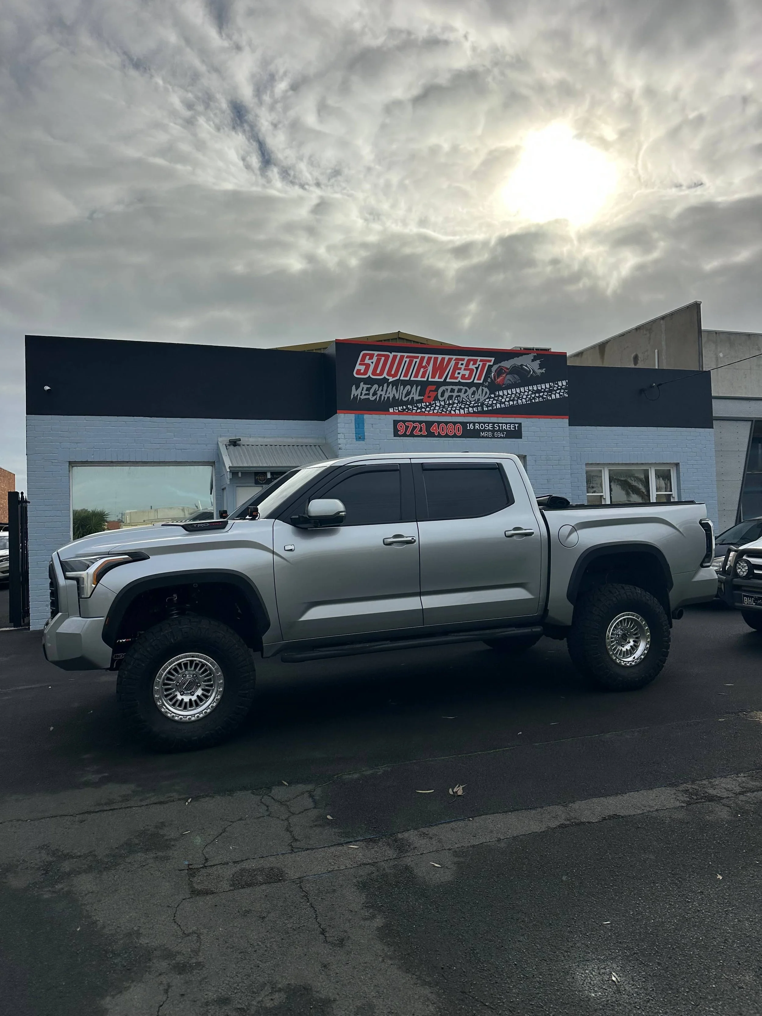 vehicles with new accessories from south west mechanical and offroad