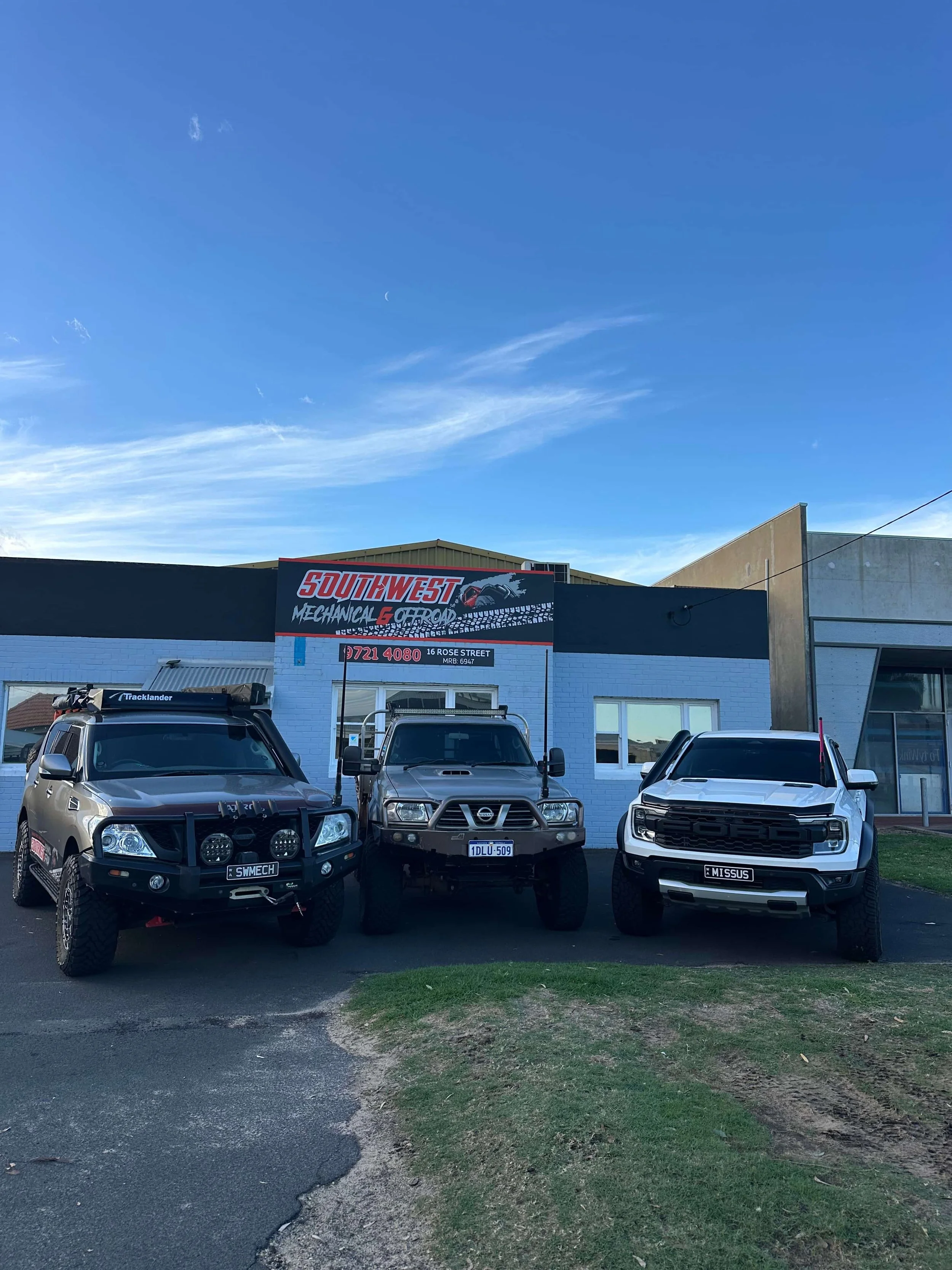 3 4wd out the front of Southwest Mechanical & Offroad workshop in BunburySouthwest Mechanical & Offroad workshop in Bunbury