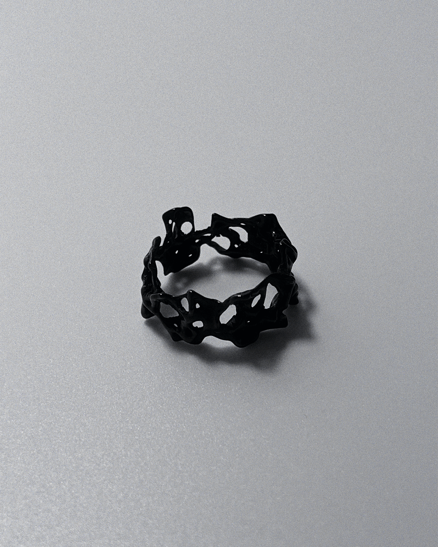 1440x1800_0024_graded-apoc00086411.png