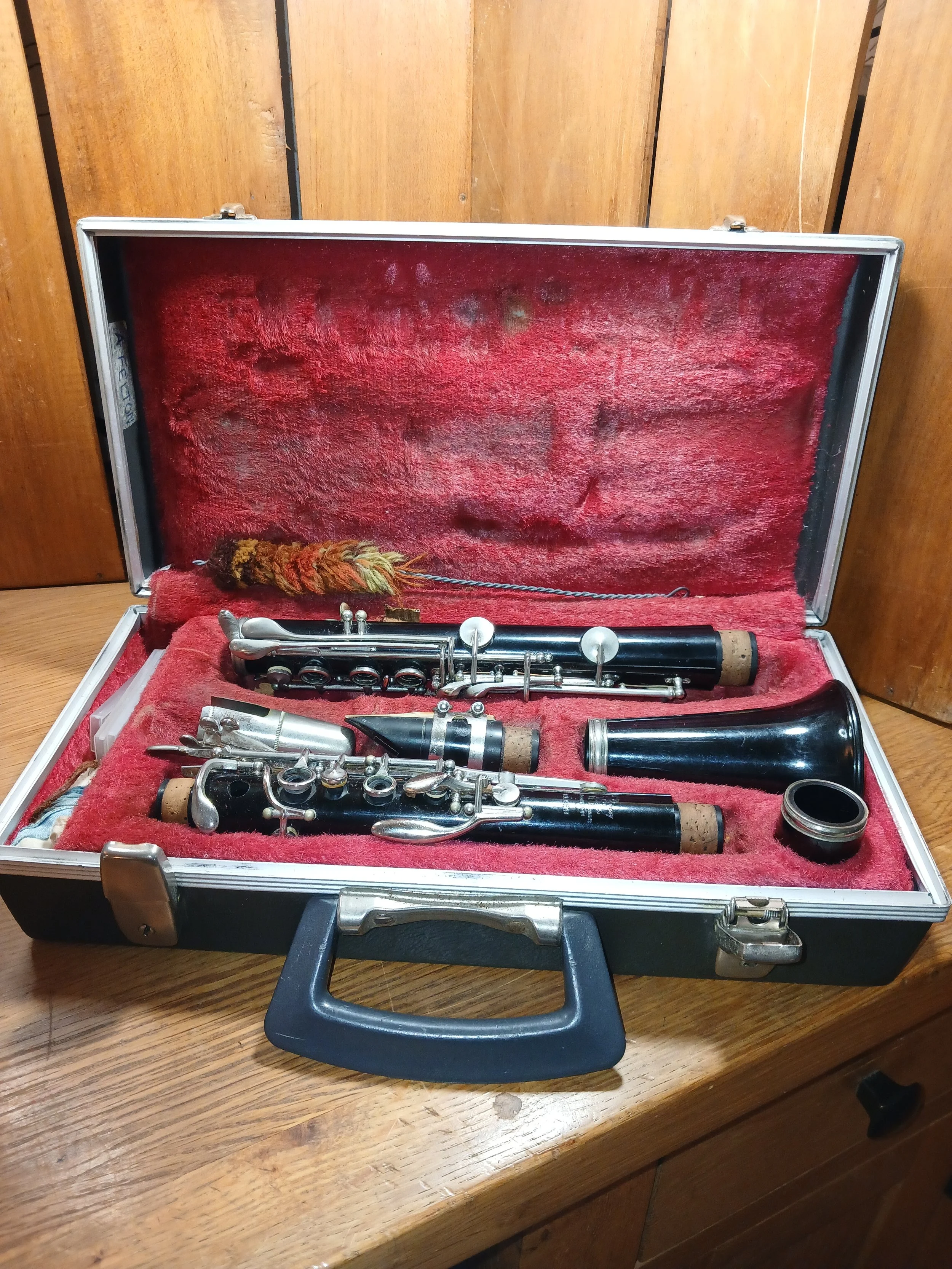 Boosey & Hawkes Regent Clarinet In Original Hinged Case