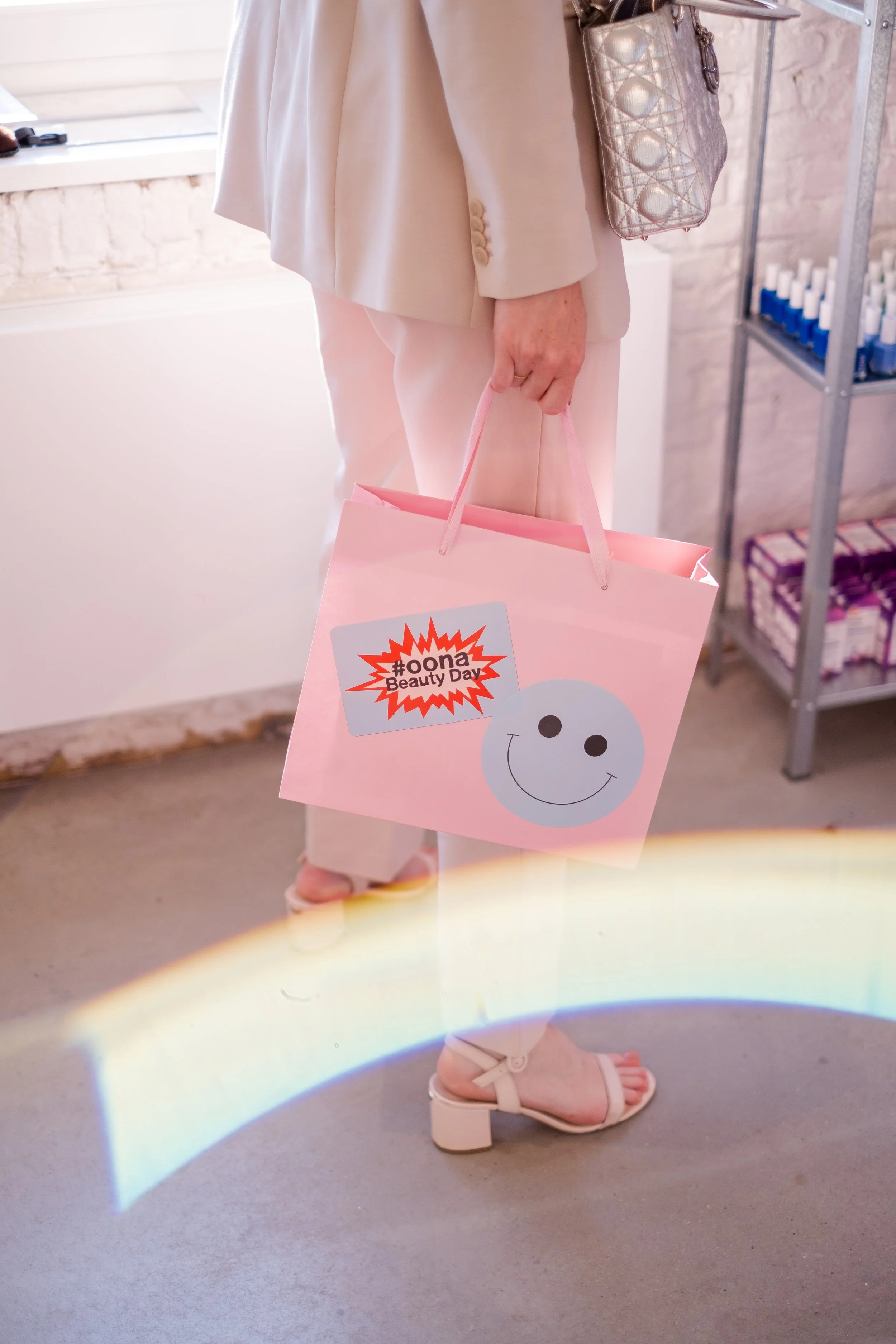 Oona Beauty 2023/06