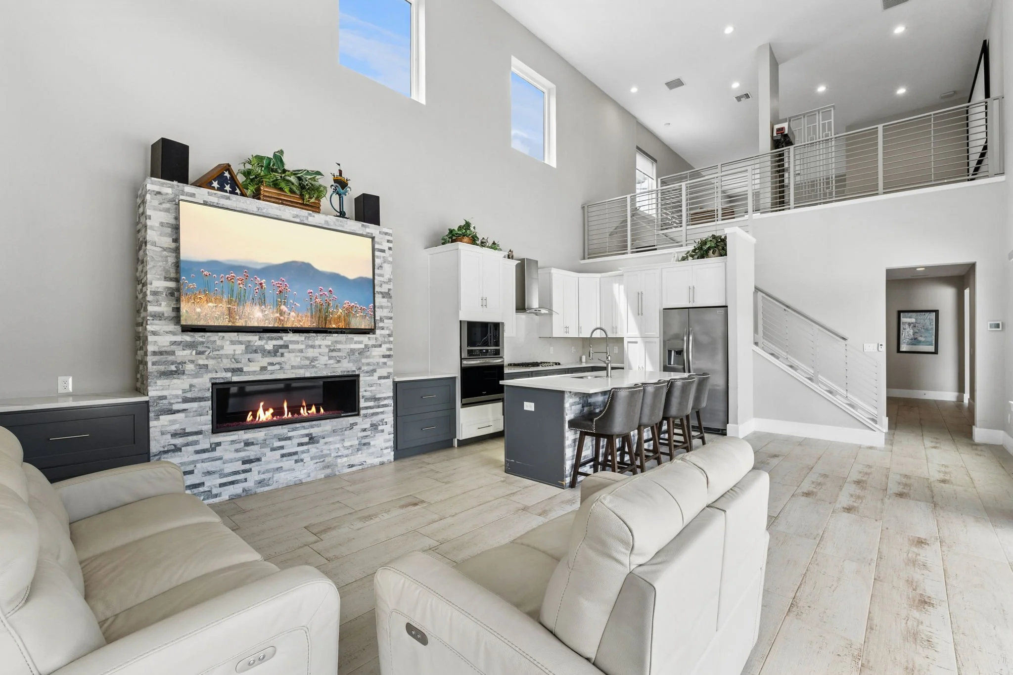 35-web-or-mls-8922_University_Blvd_Orlando_FL_32817_DSC06088.jpg
