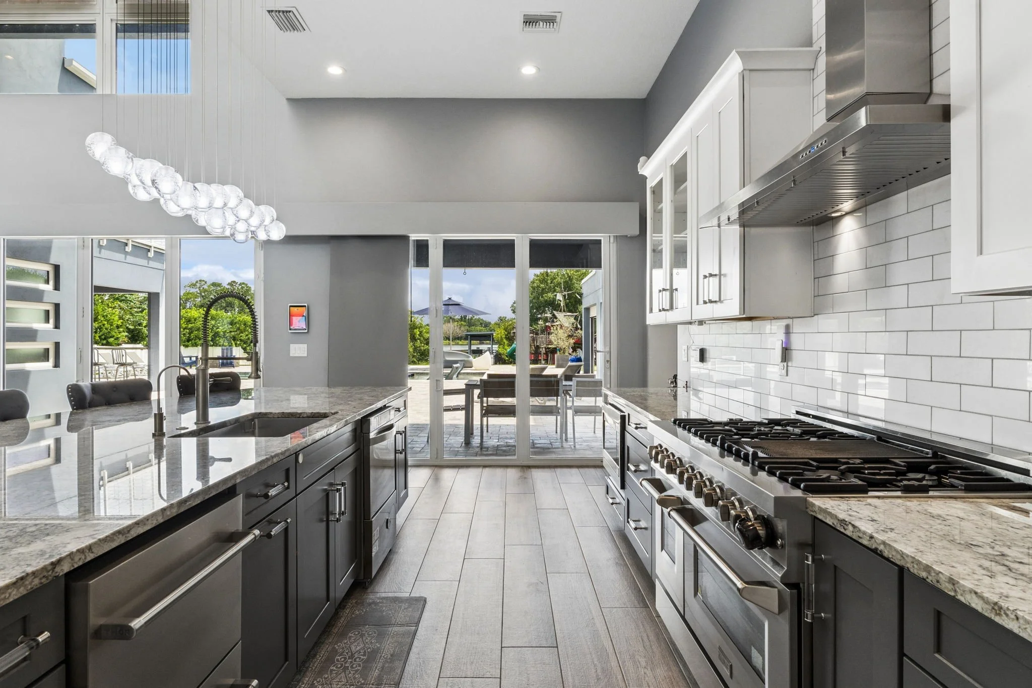 20-web-or-mls-8922_University_Blvd_Orlando_FL_32817_DSC06026.jpg