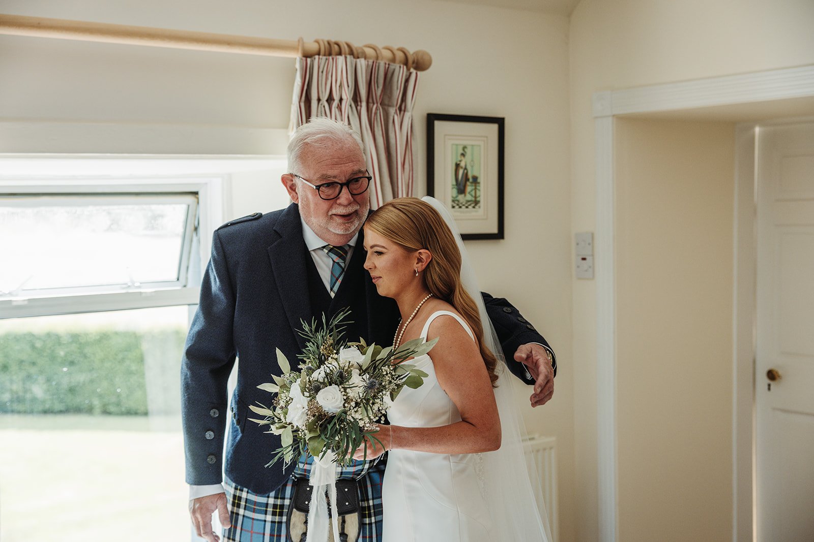 Katie&Fraser_05-08-25-7229_websize.jpg