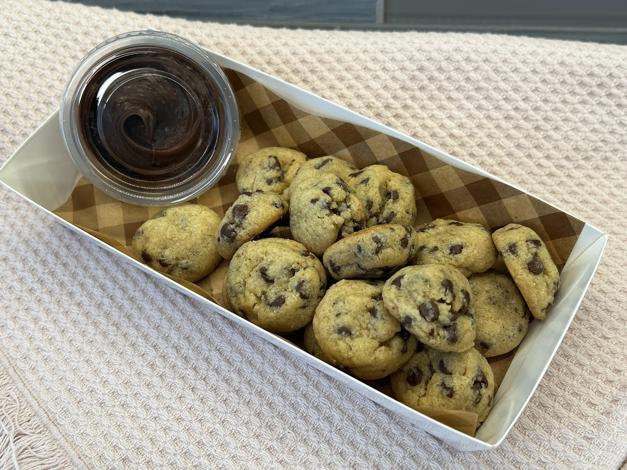 Chocolate Chipper Mini Dipper