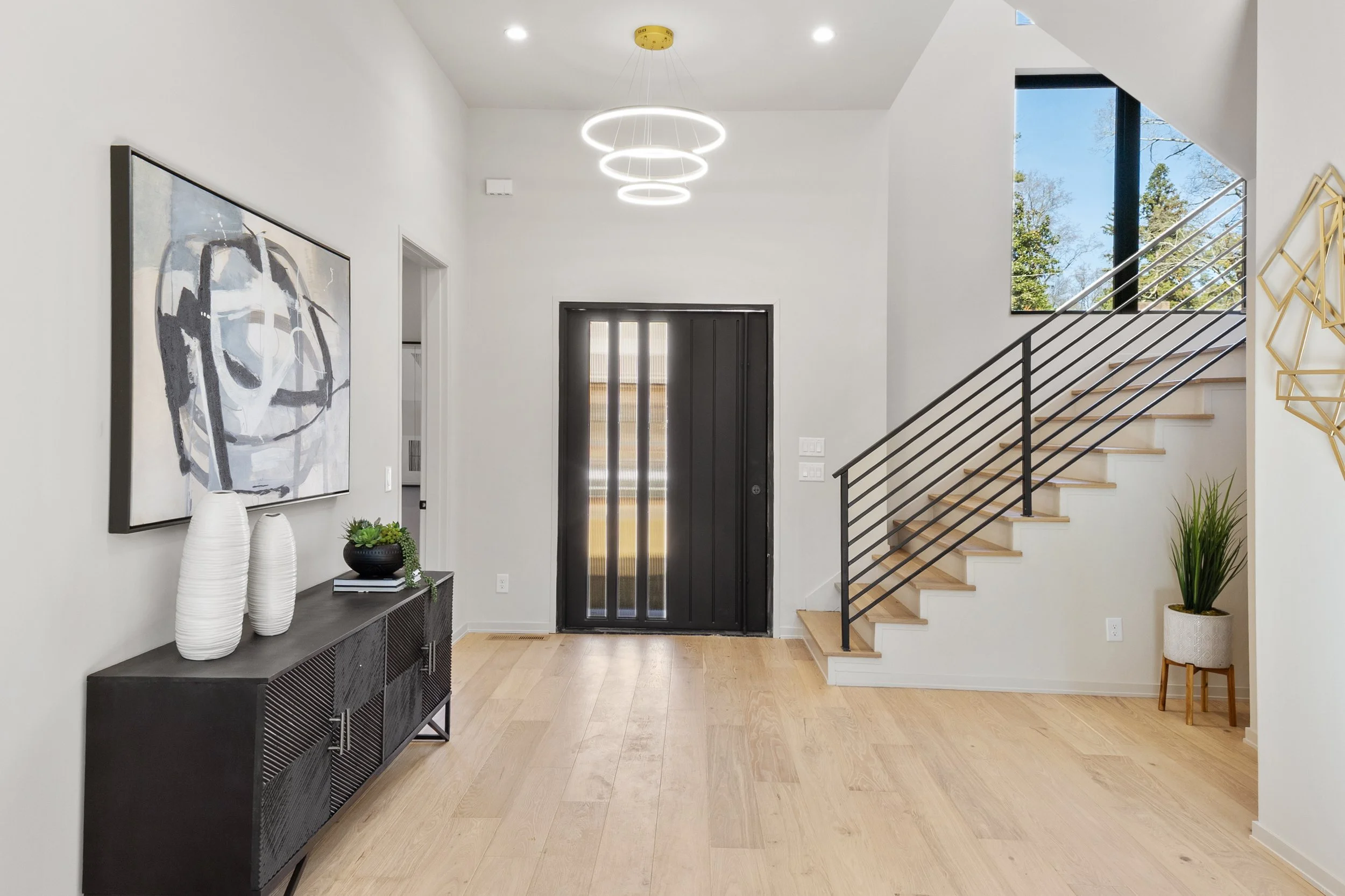 633 Pauley Pl-9.jpg