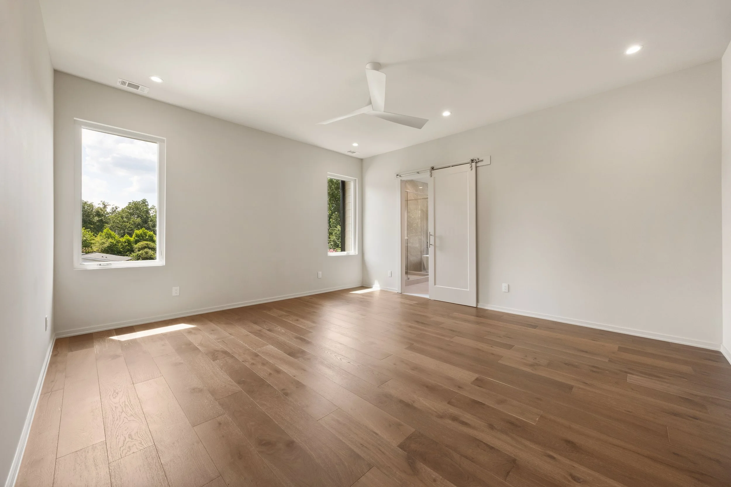 680 Carriage Dr-59.jpg