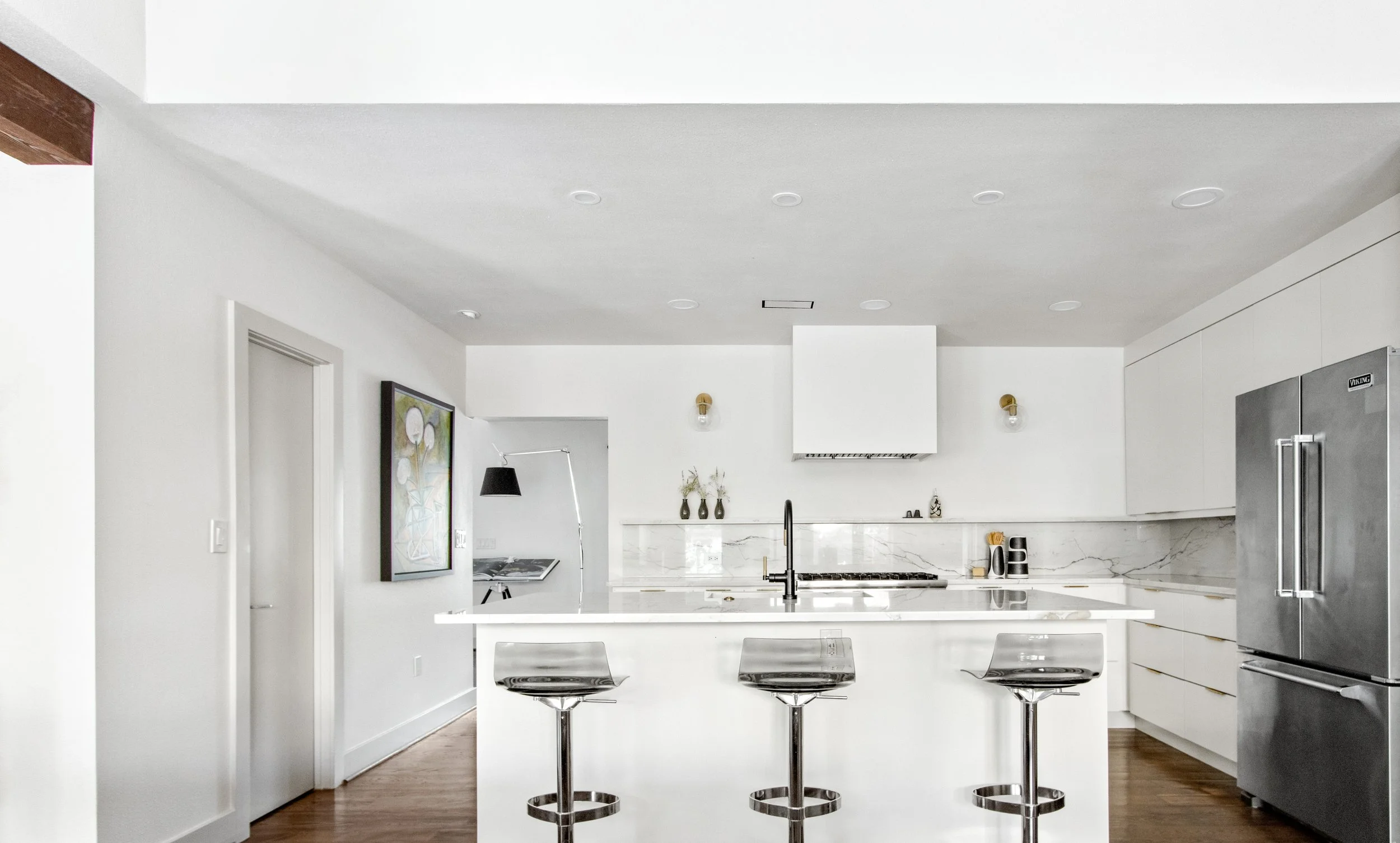 004-742WestGreenbriarLane-Dallas-TX-75208-FULL.jpg