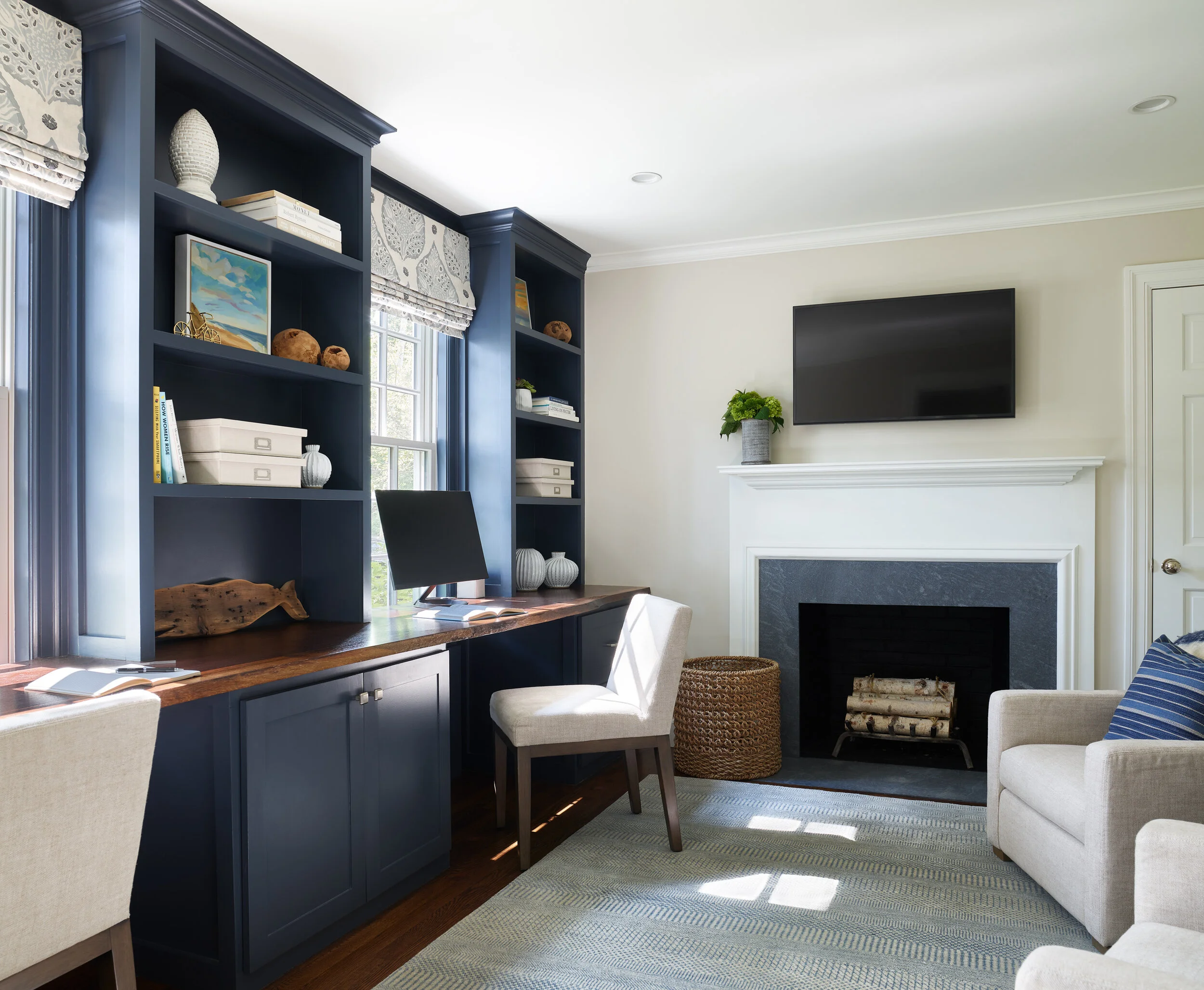 DianeMurphyInteriors_LaurelChestnut_OfficeHoriz_SMALL.jpg