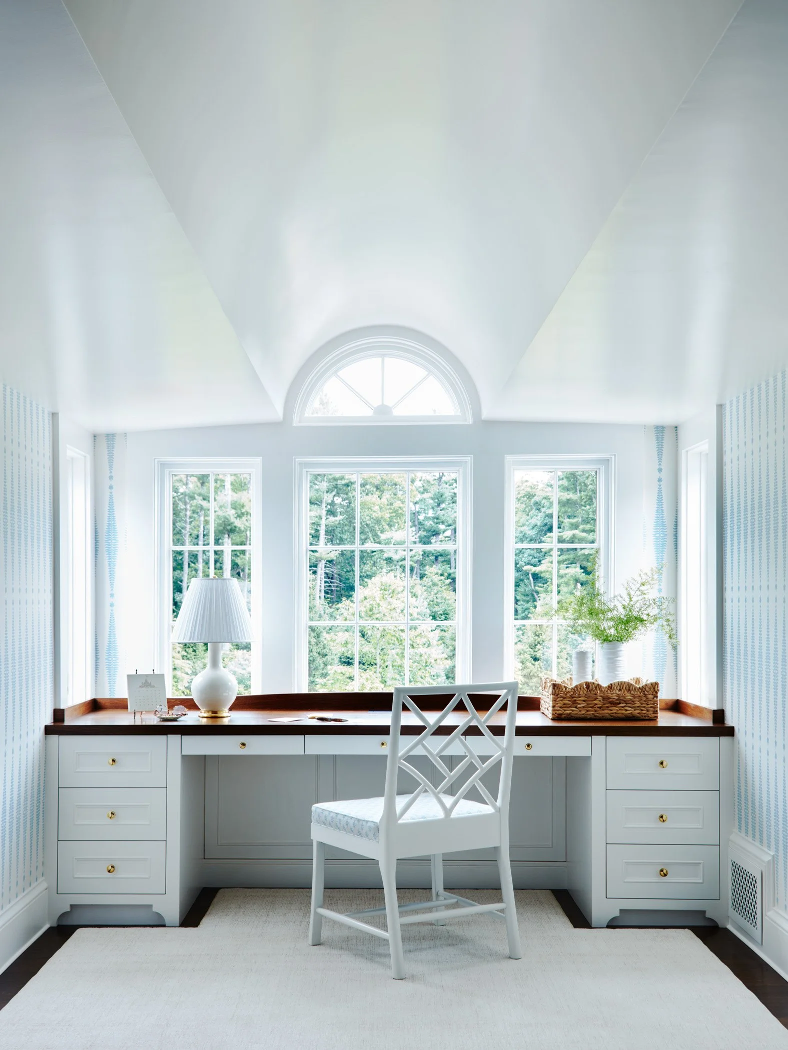 12 - DianeMurphy_LexingtonConcord_.jpg