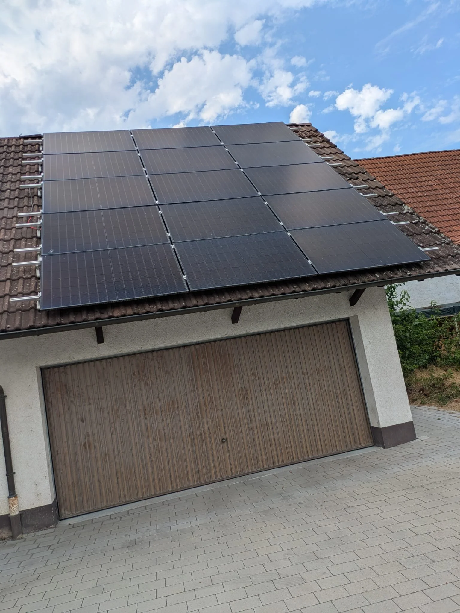 Photovoltaikanlage mit Energiespeicher im Raum Karlsruhe und Rastatt