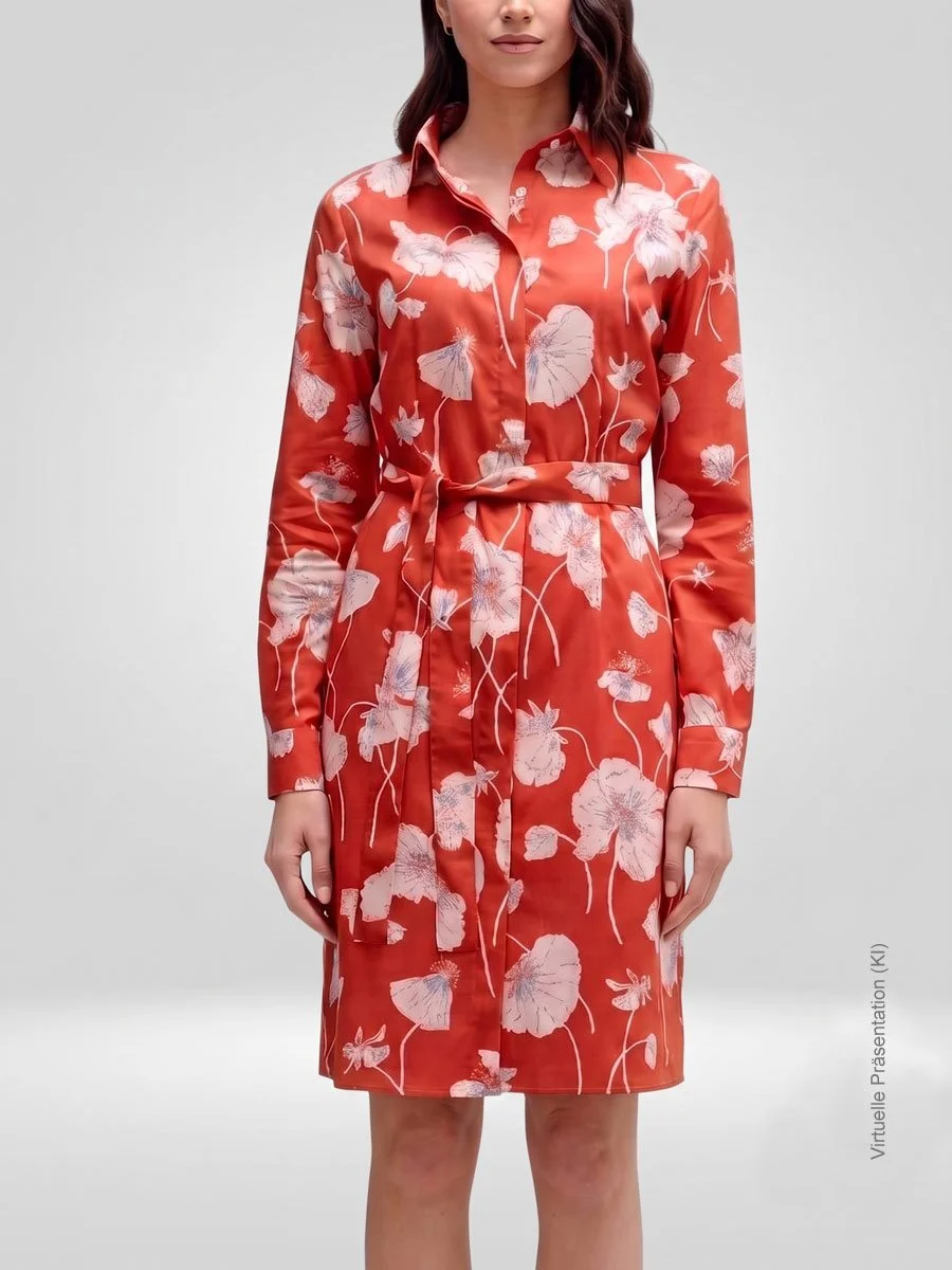 Rot-rosé geblümtes Hemdblusenkleid nach Maß im Relaxed-Fit mit Bindegürtel und Hemdenkragen, Atelier Burcu in Essen-Werden.