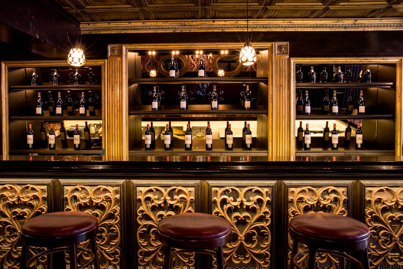 greenwich-bar-detail.jpg