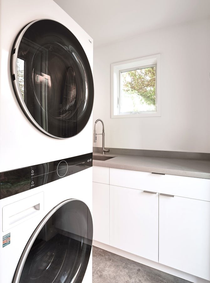 280oakdale_laundry_01.jpg