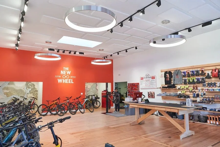 oakland_shop_inside_900x-jpg.webp