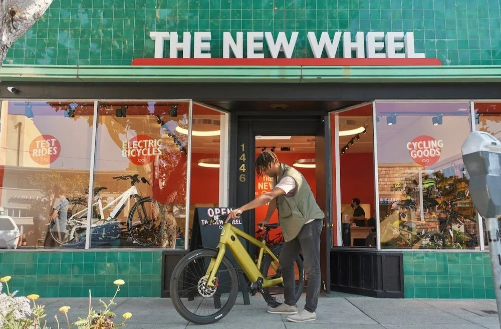 oakland_riding_stromer_1000x-jpg.webp