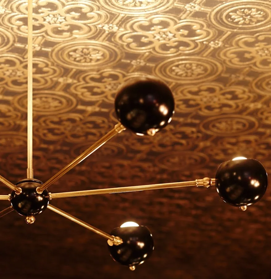 gaspar-detail-lighting.webp
