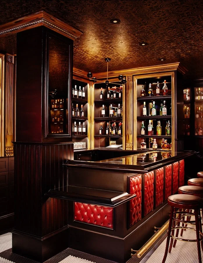 gaspar-lowerbar.webp