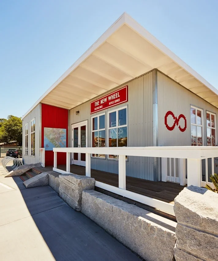 neww-exterior.webp