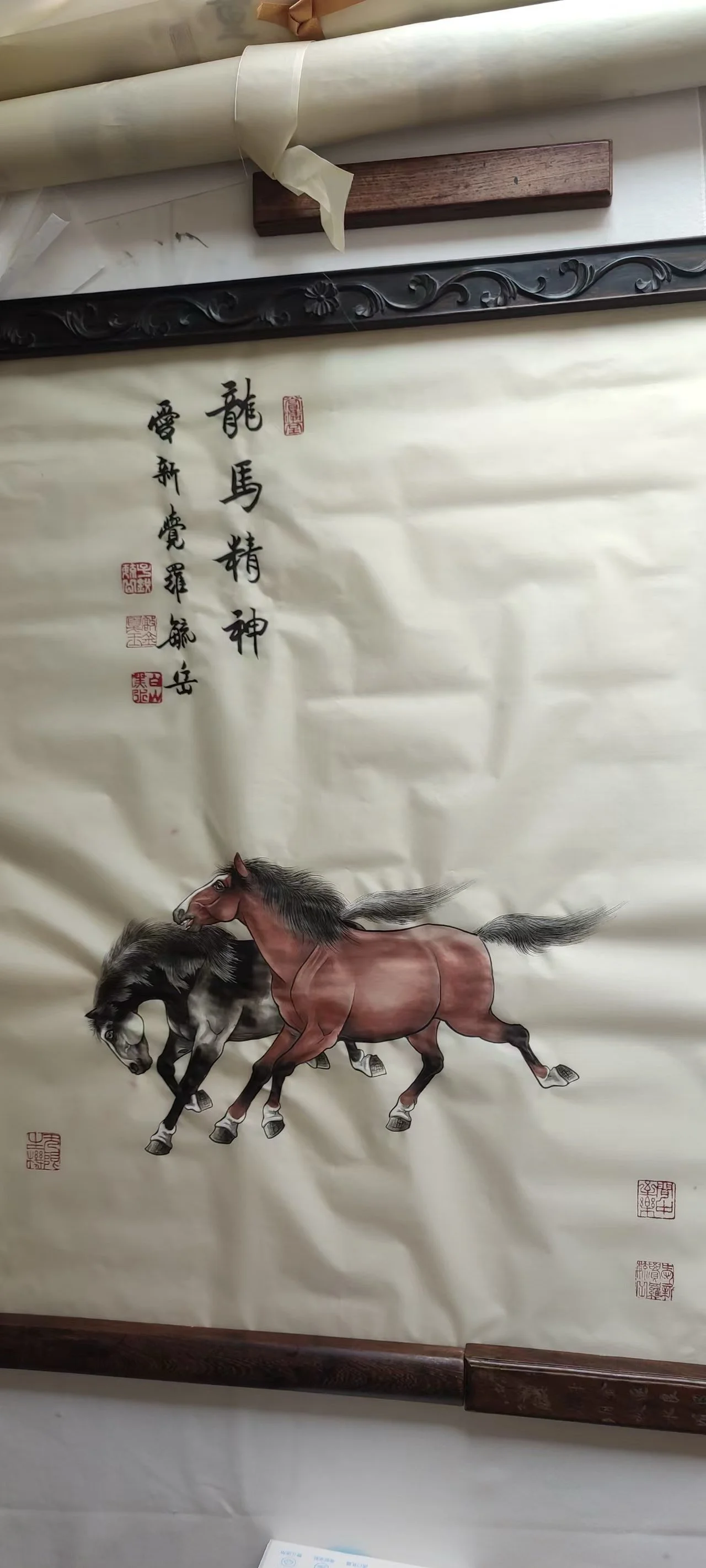 Galloping Horses Hanging Scroll, "Long Ma Jing Shen" 龍馬精神