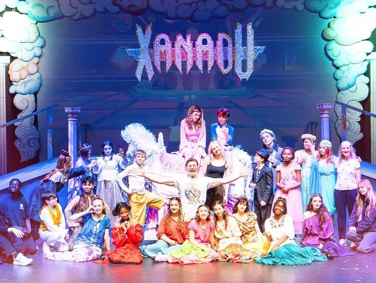 xanadeux stage.jpg