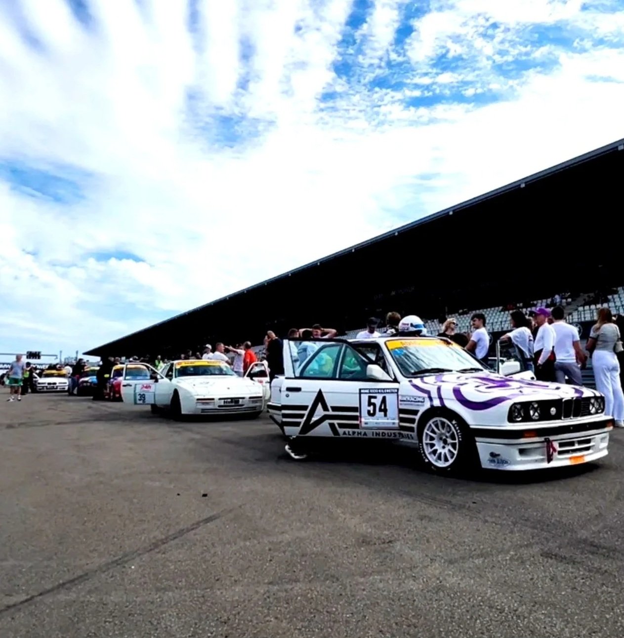 Nürburgring Oldtimer Events Langstrecken Rennen für historische Fahrzeuge Oldtimertreffen Nordschleife 1000km Rennen Ring Grüne Hölle Vintage Car-Event