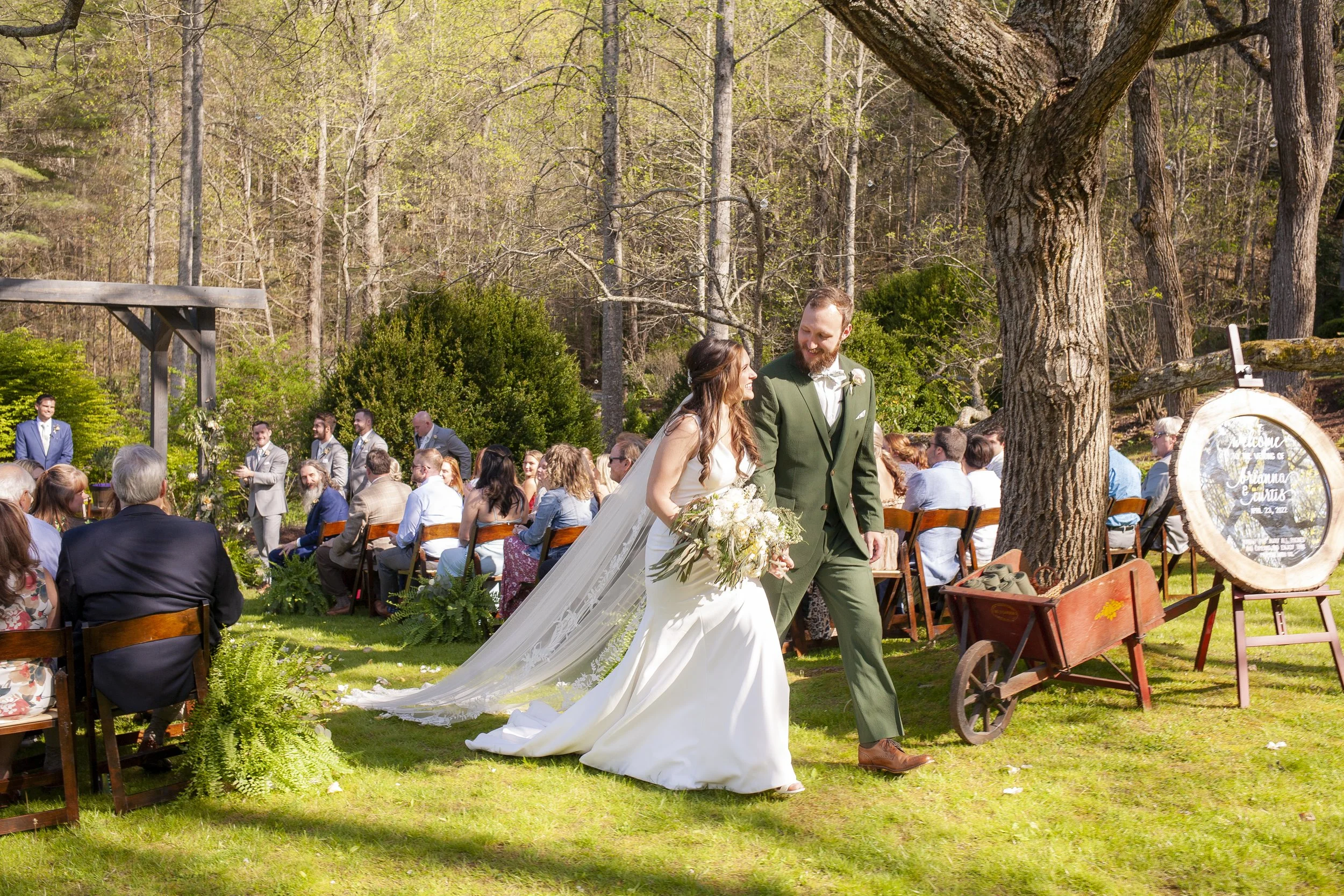 bettys-creek-vineyard-wedding175.jpg
