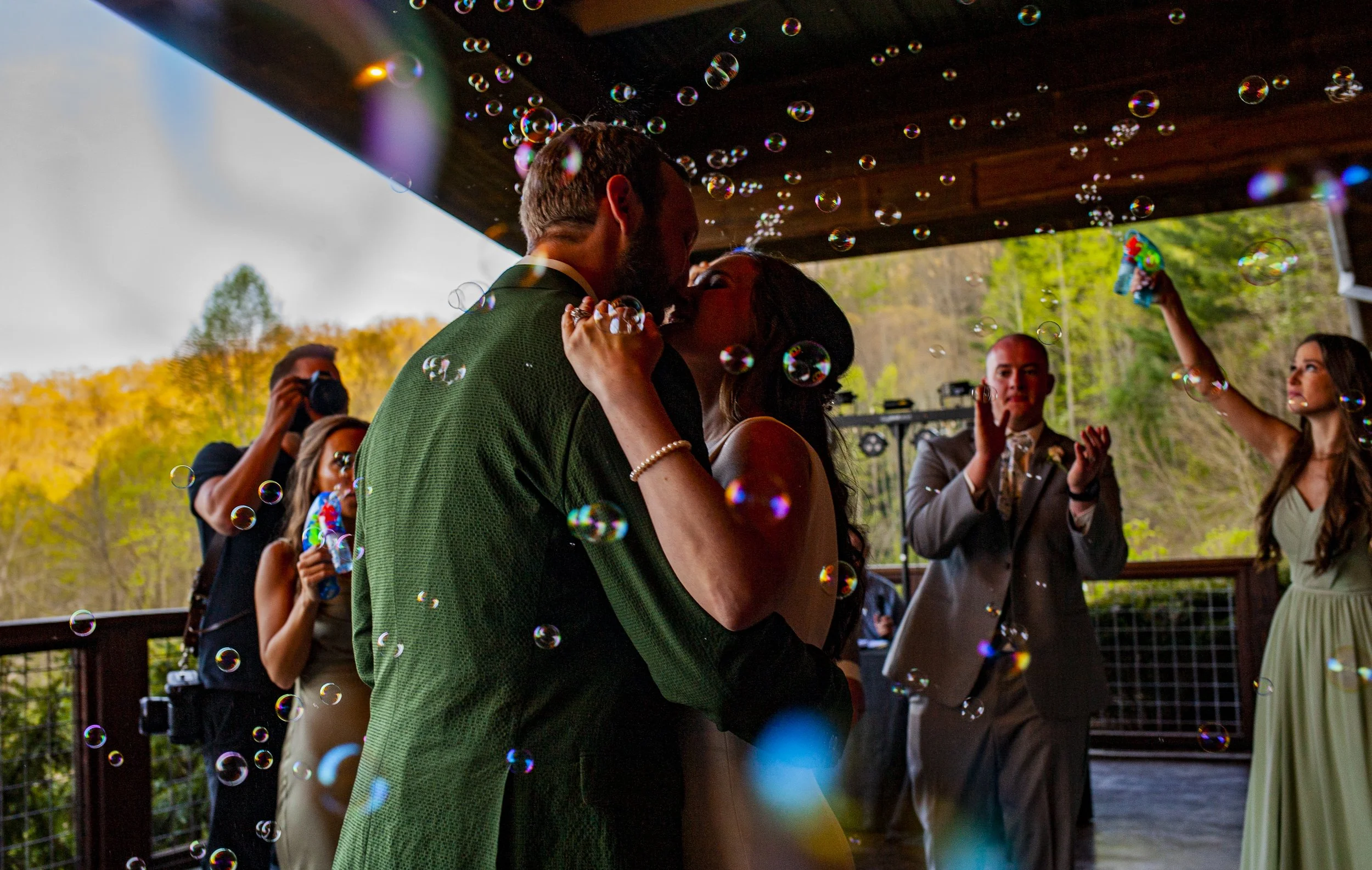 bettys-creek-vineyard-wedding189.jpg