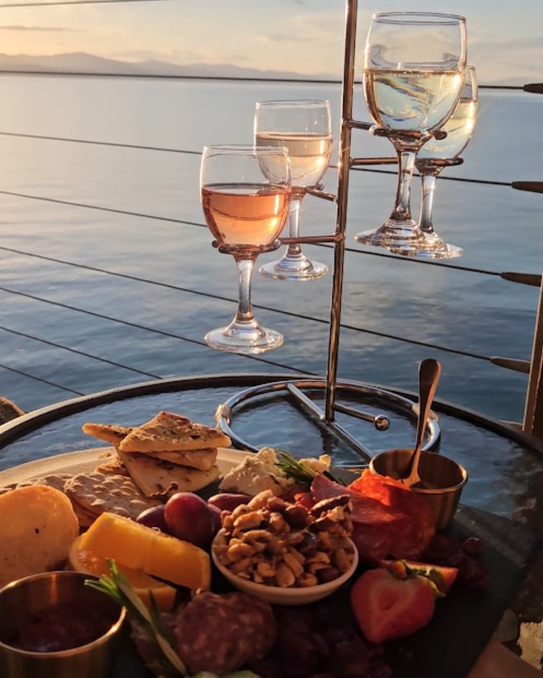 Food & Drinks