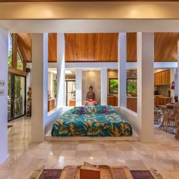 Hale Akua Private room retreat