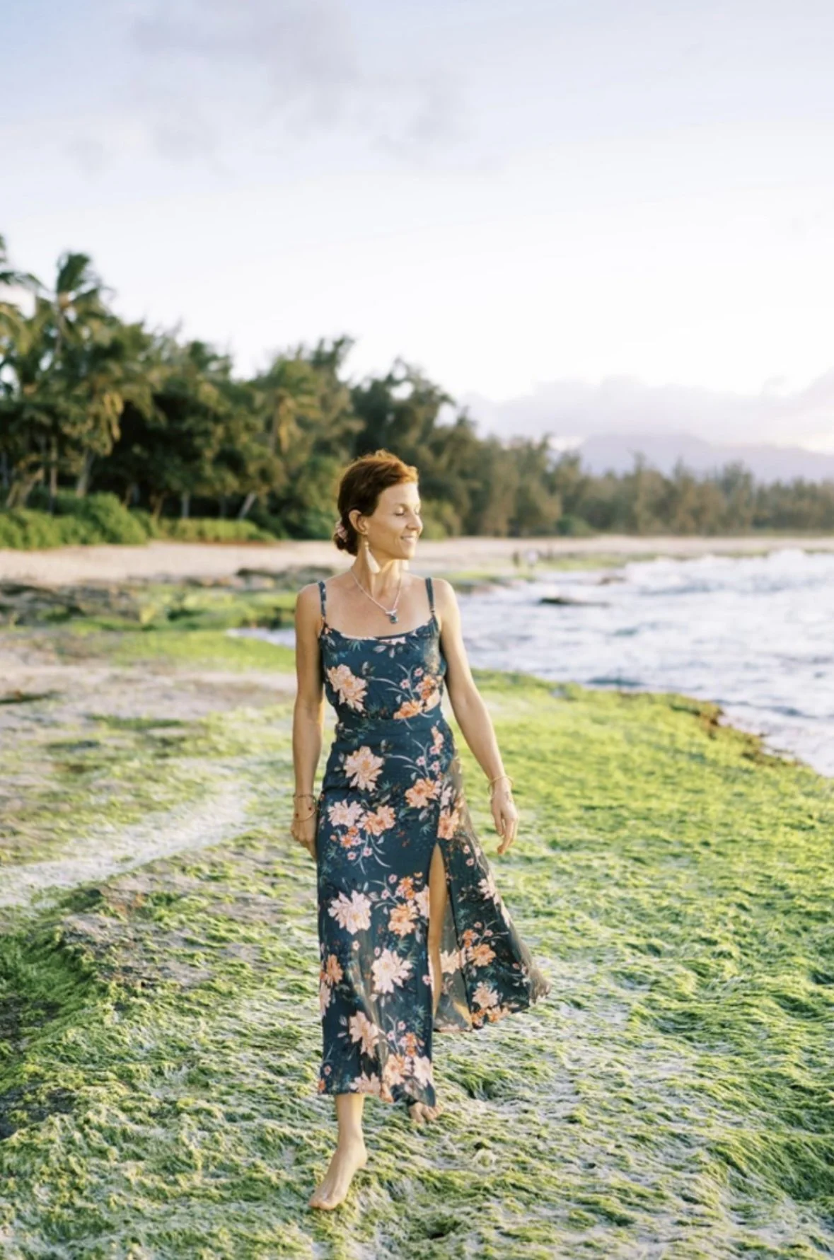 Mentorship session walking along the beach in Maui, Hawaii